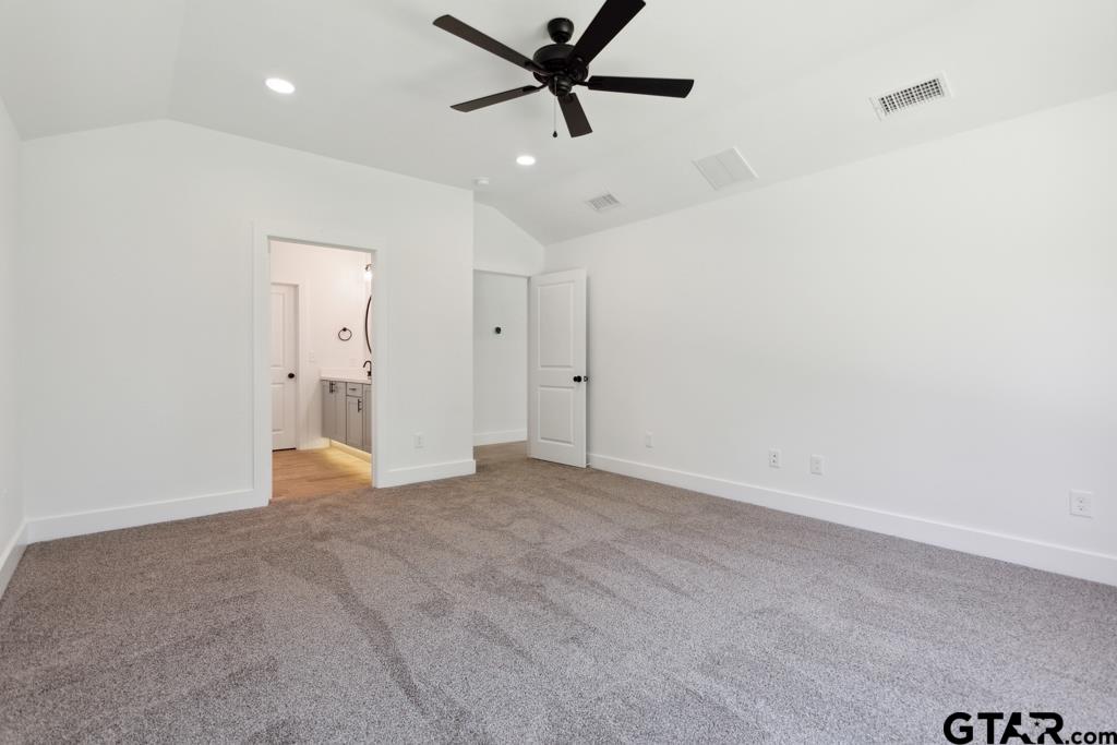 16234 Crossing Circle