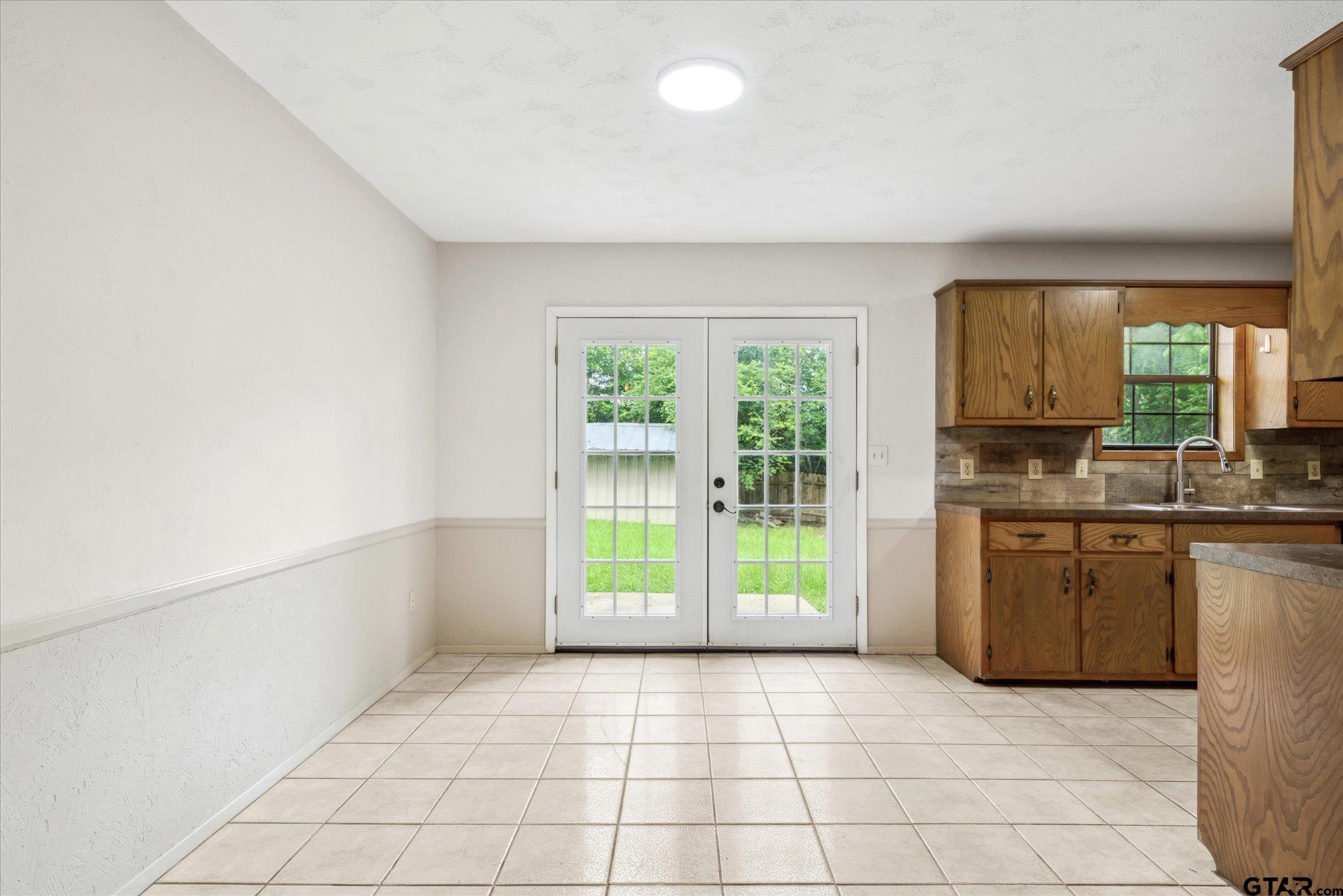 10356 Creek Bend Drive