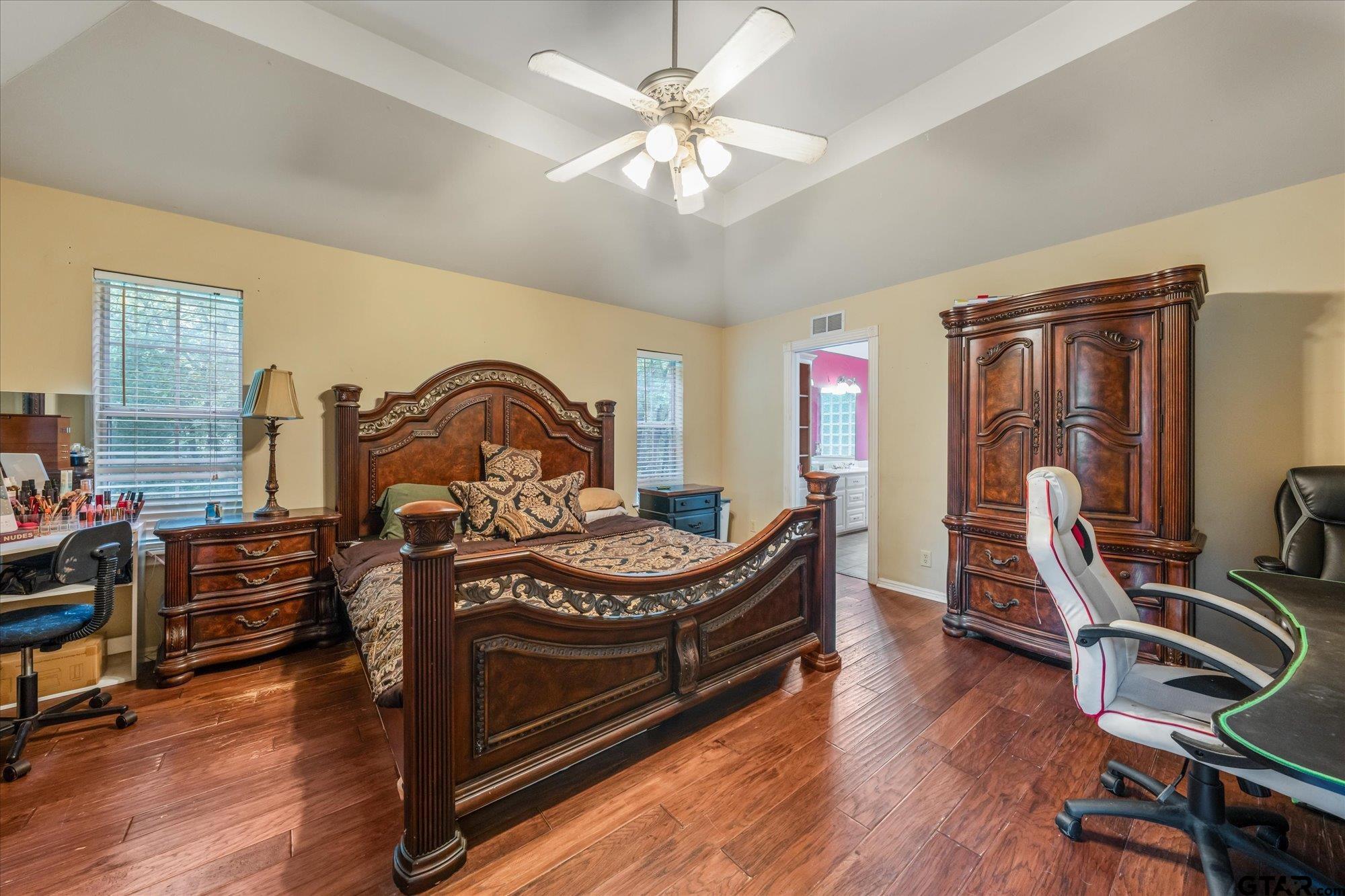 2807 Augusta Dr