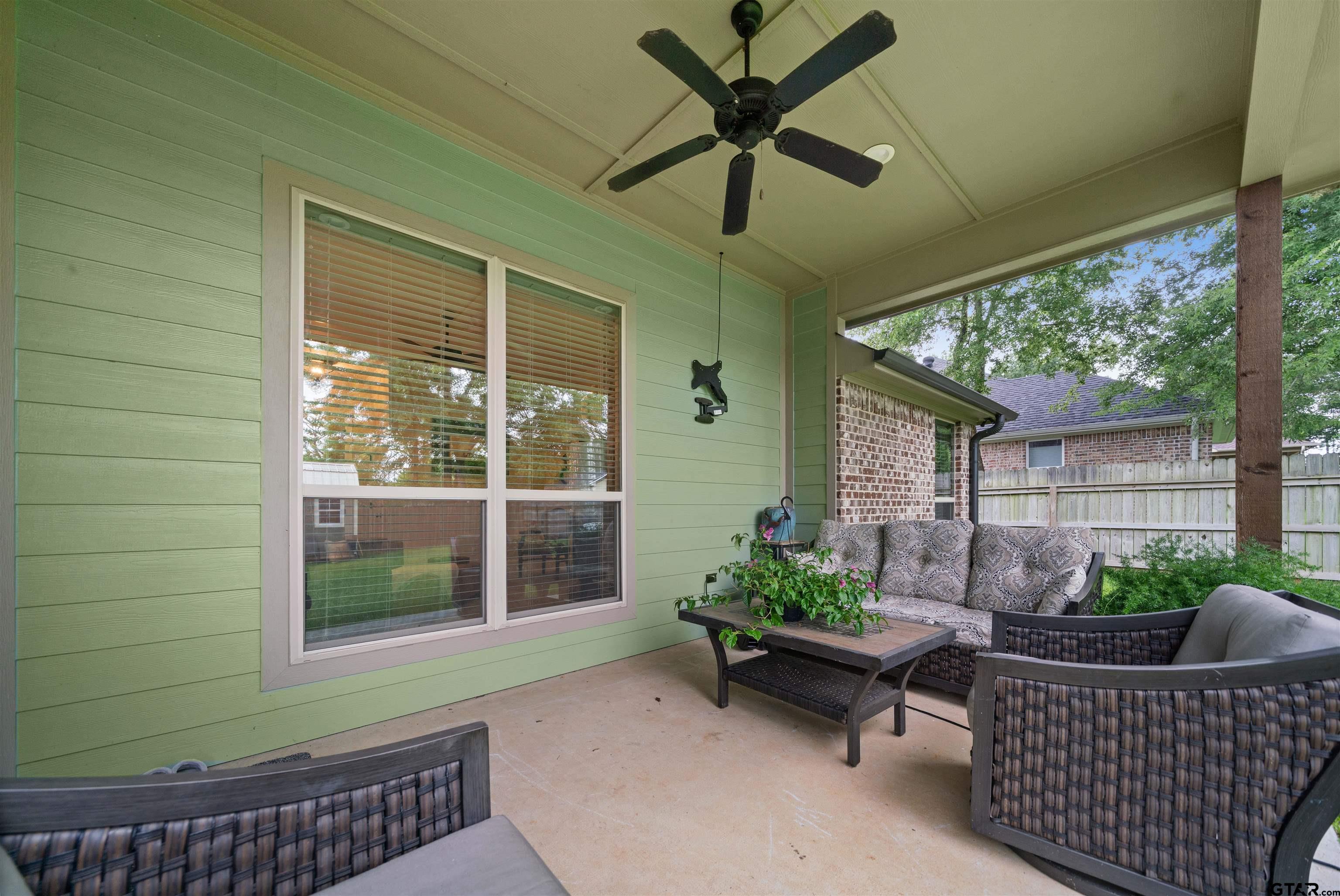 223 E Emma St.