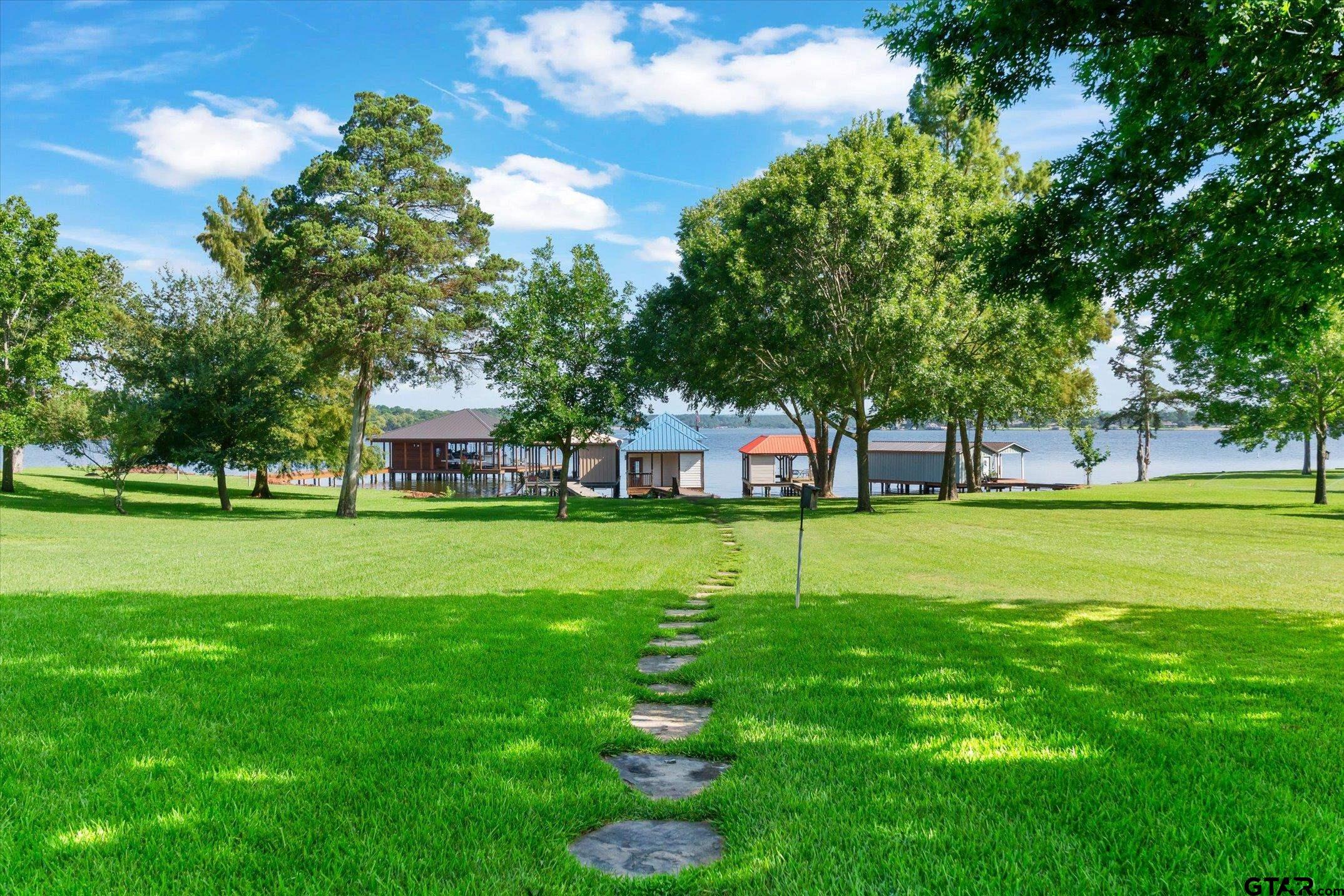 23220 Bay Side Circle