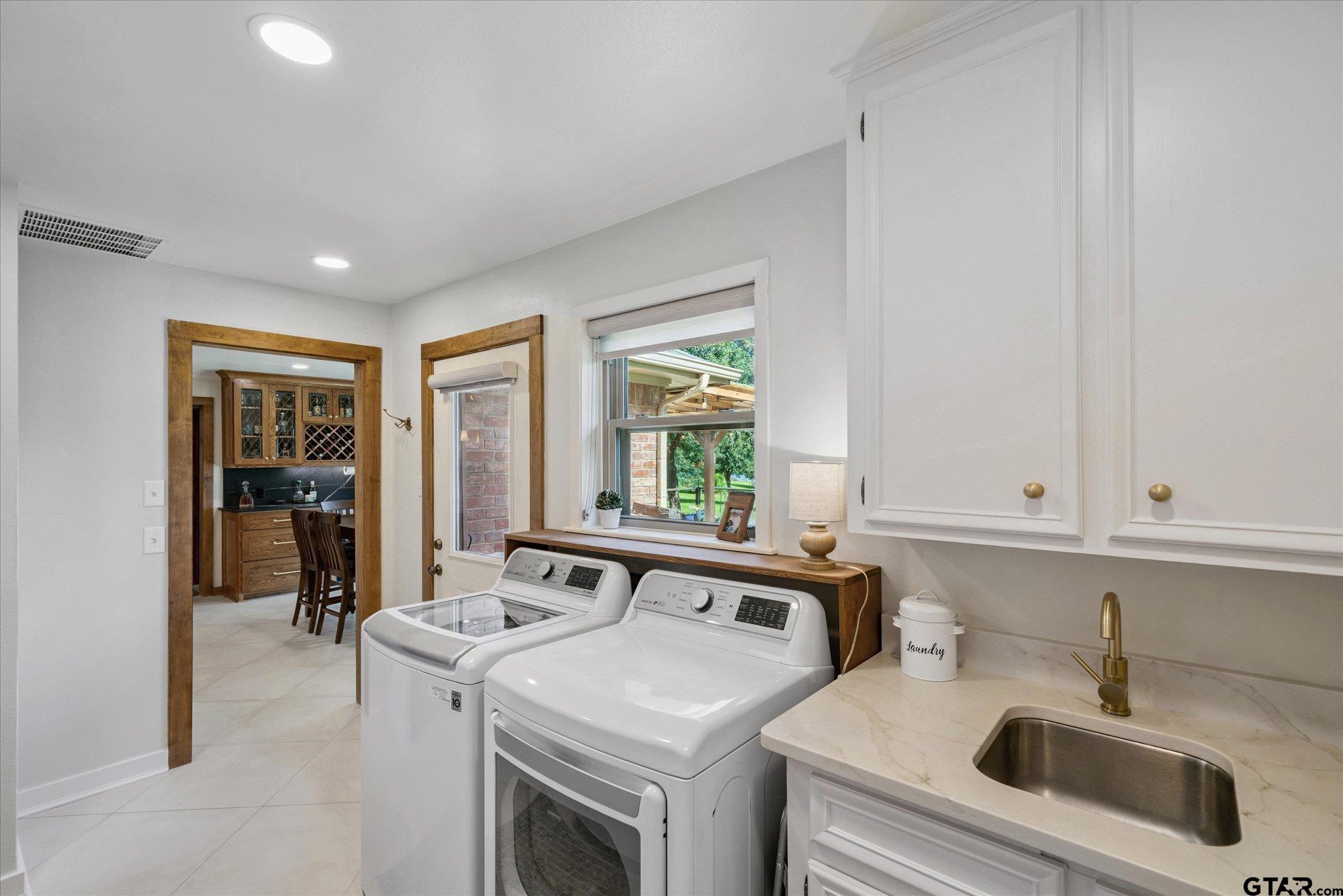 23220 Bay Side Circle