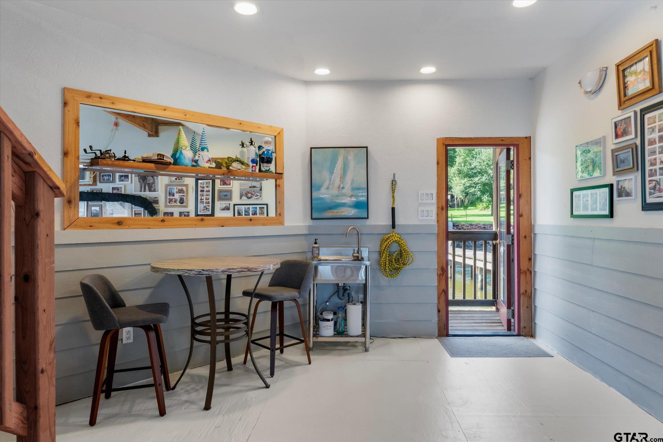 23220 Bay Side Circle