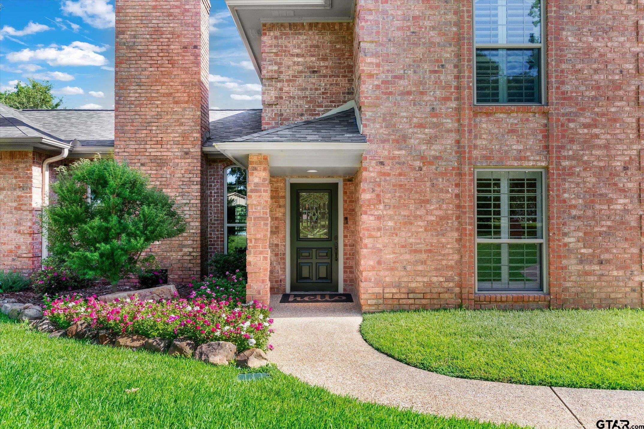 23220 Bay Side Circle