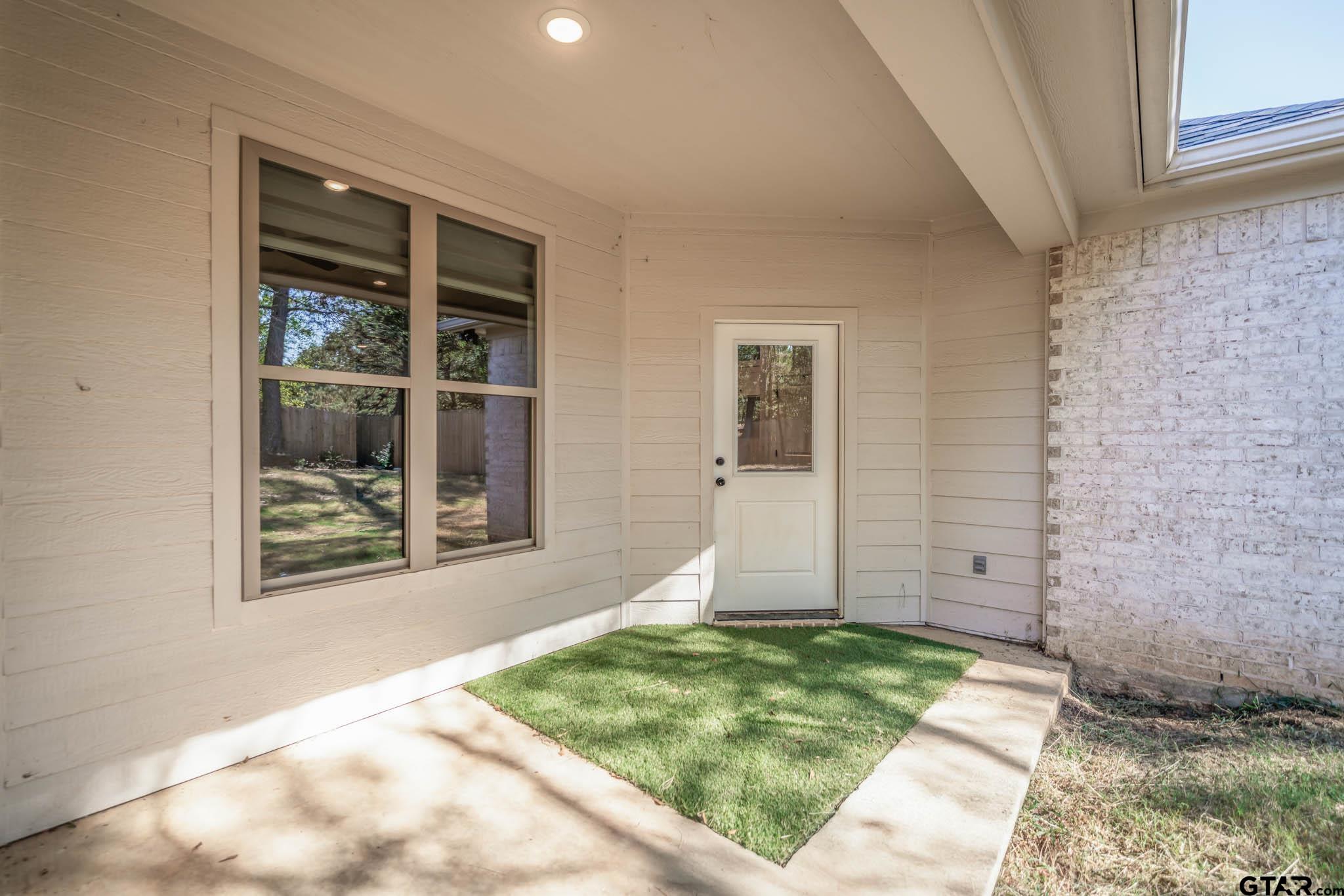 267 Oak Valley Drive