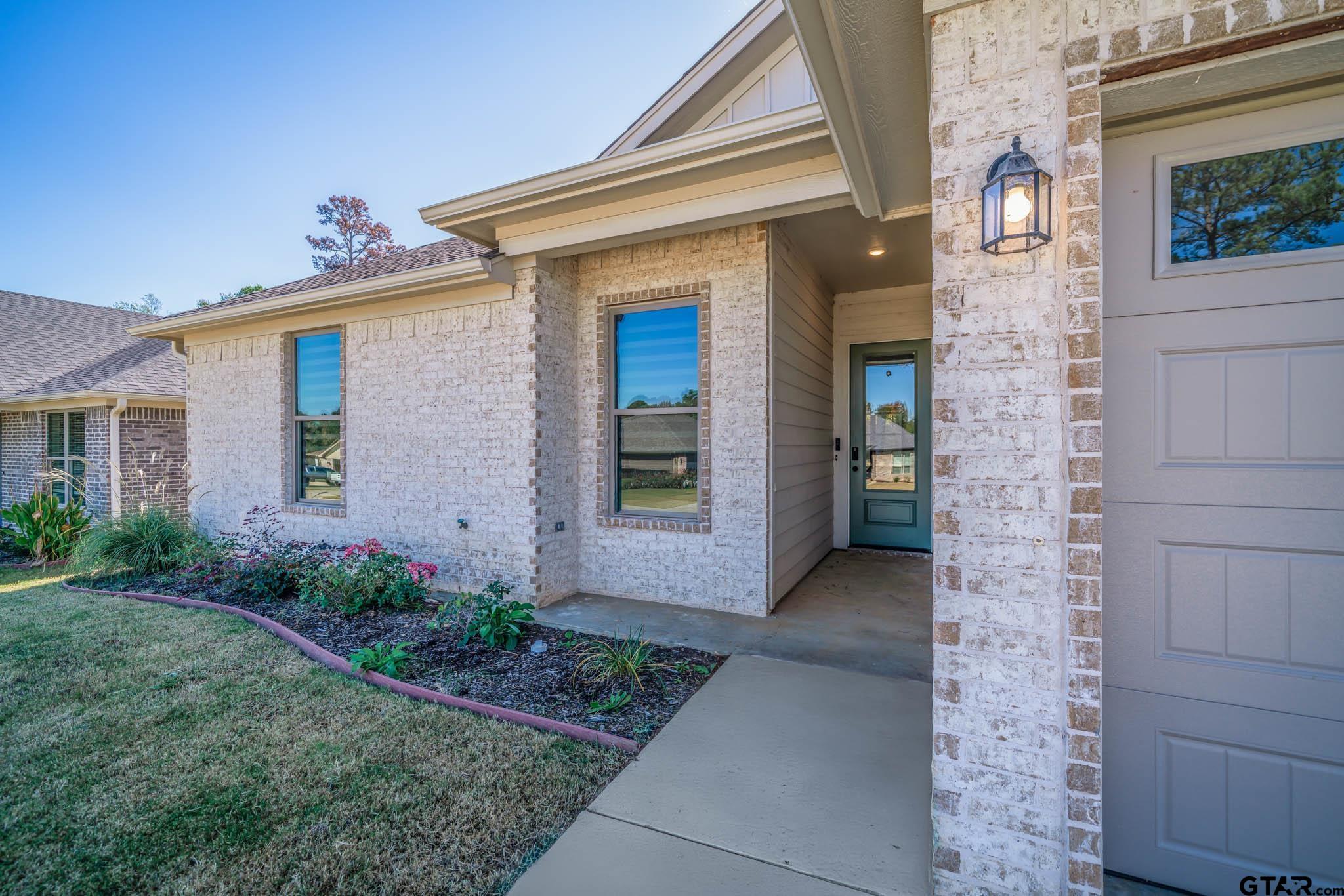 267 Oak Valley Drive