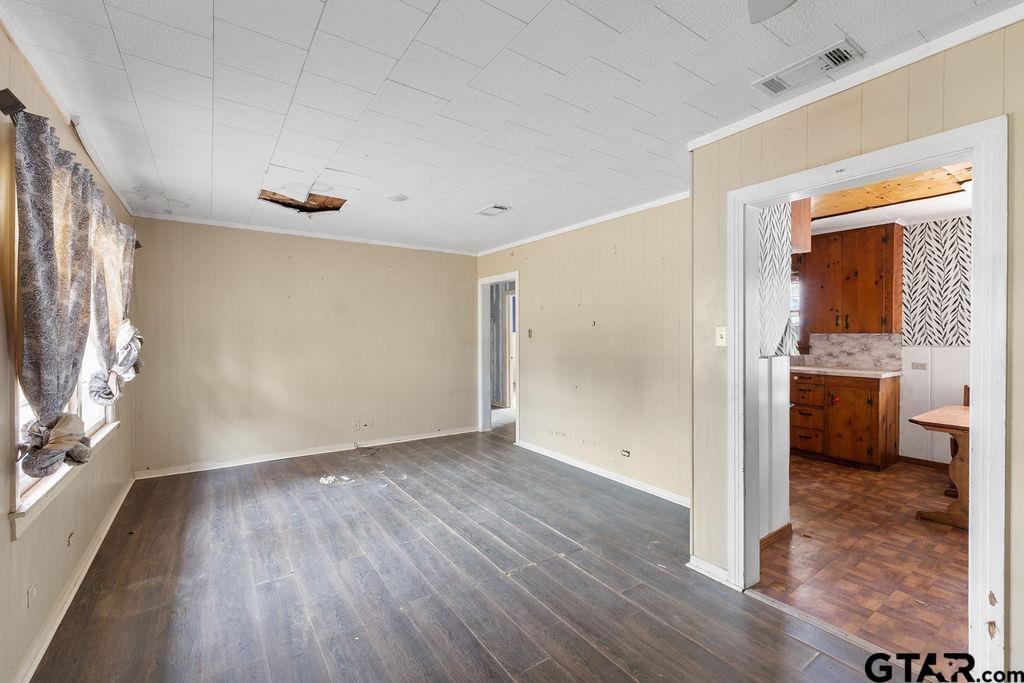 608 Lawrence