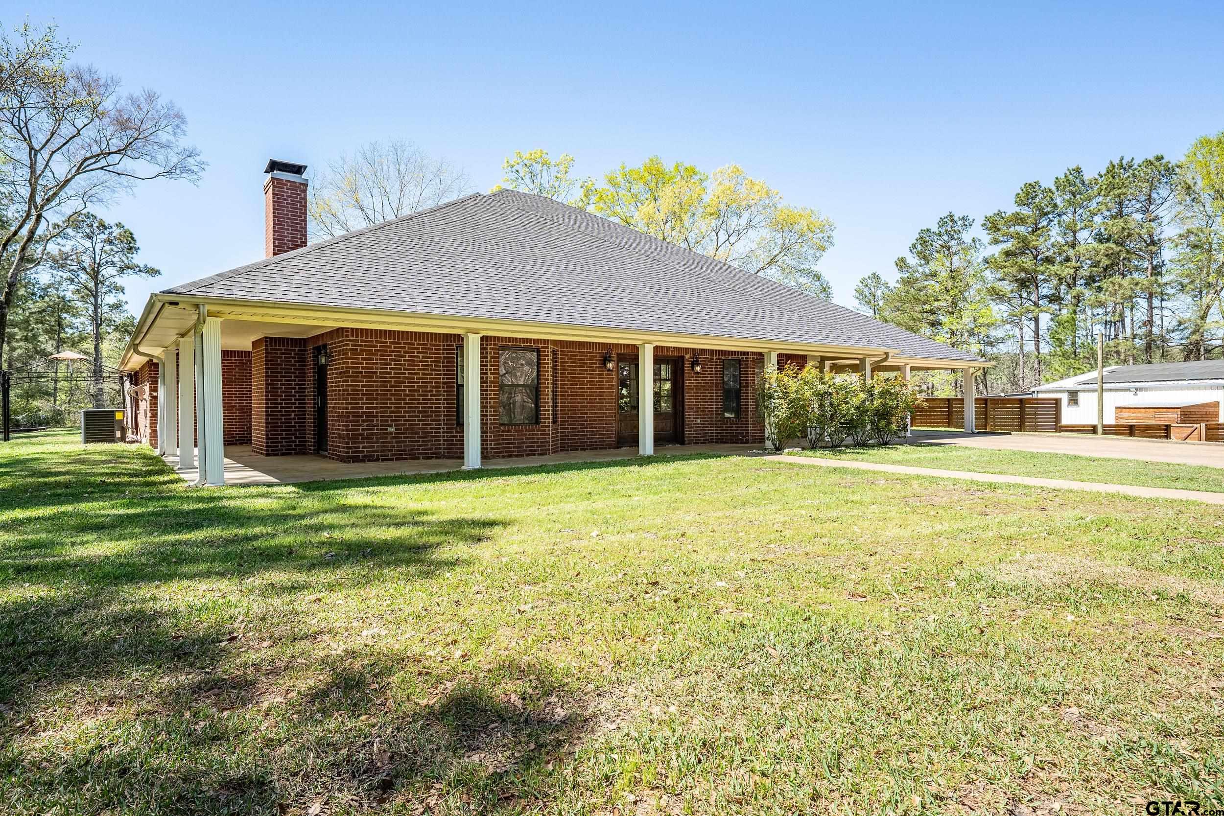 3481 N Loop 343
