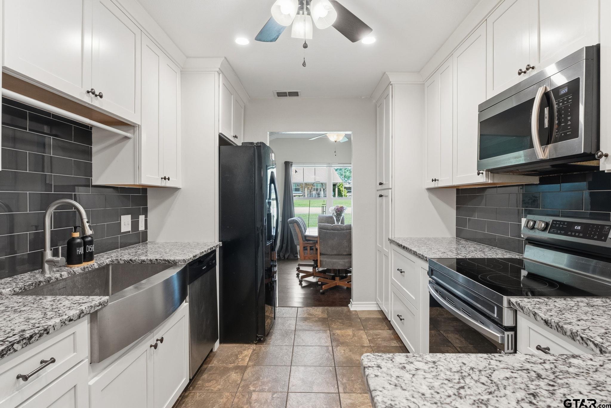 17621 Summer Place