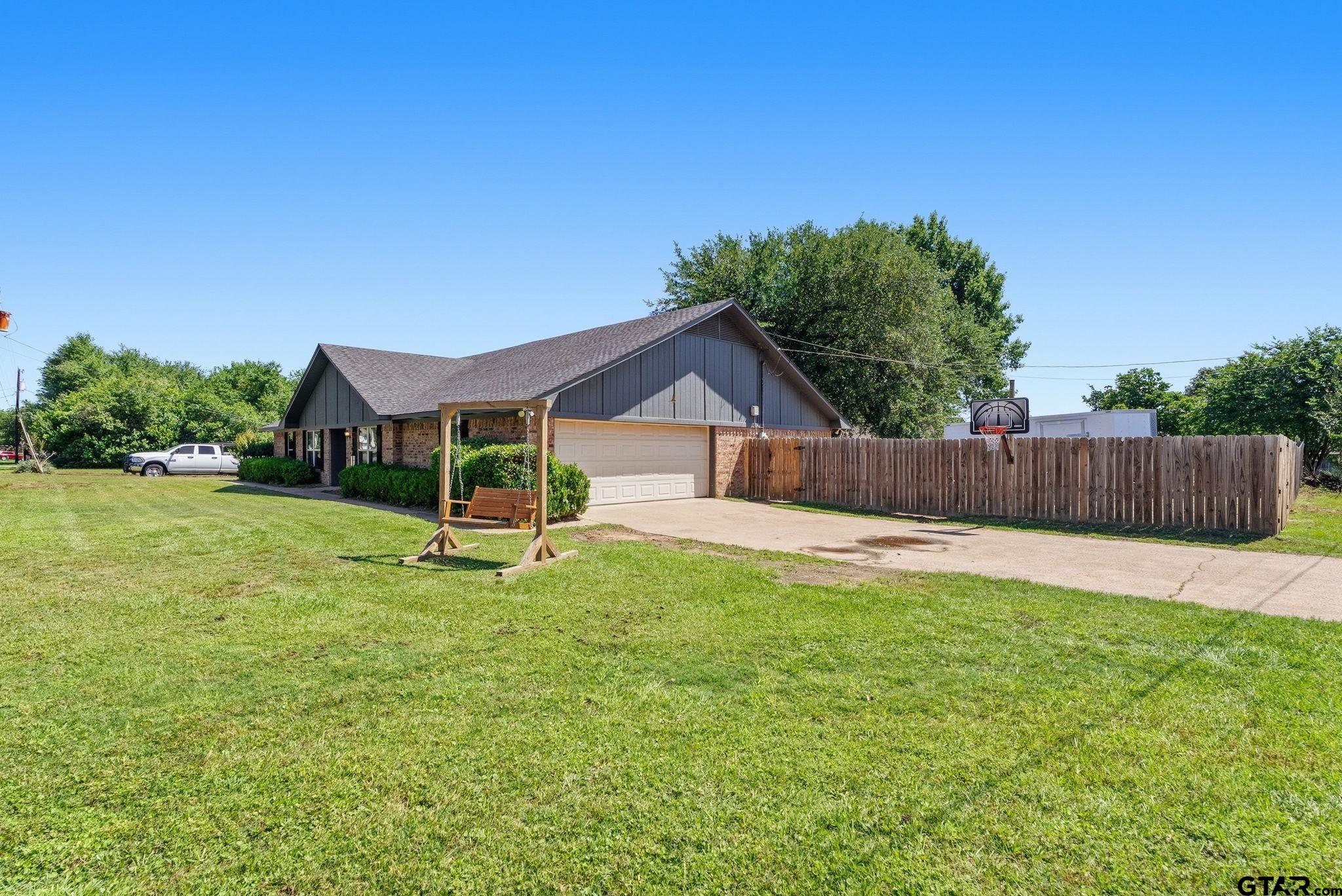 17621 Summer Place