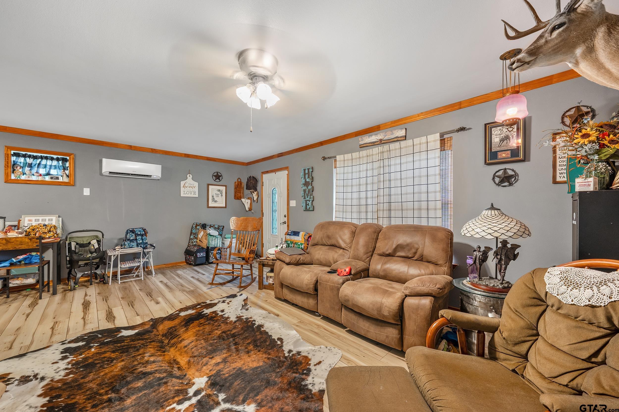 258 SW 6th St