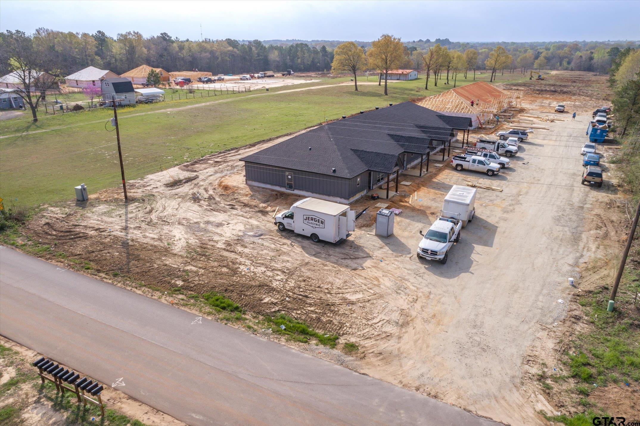 4073 County Road 152 W