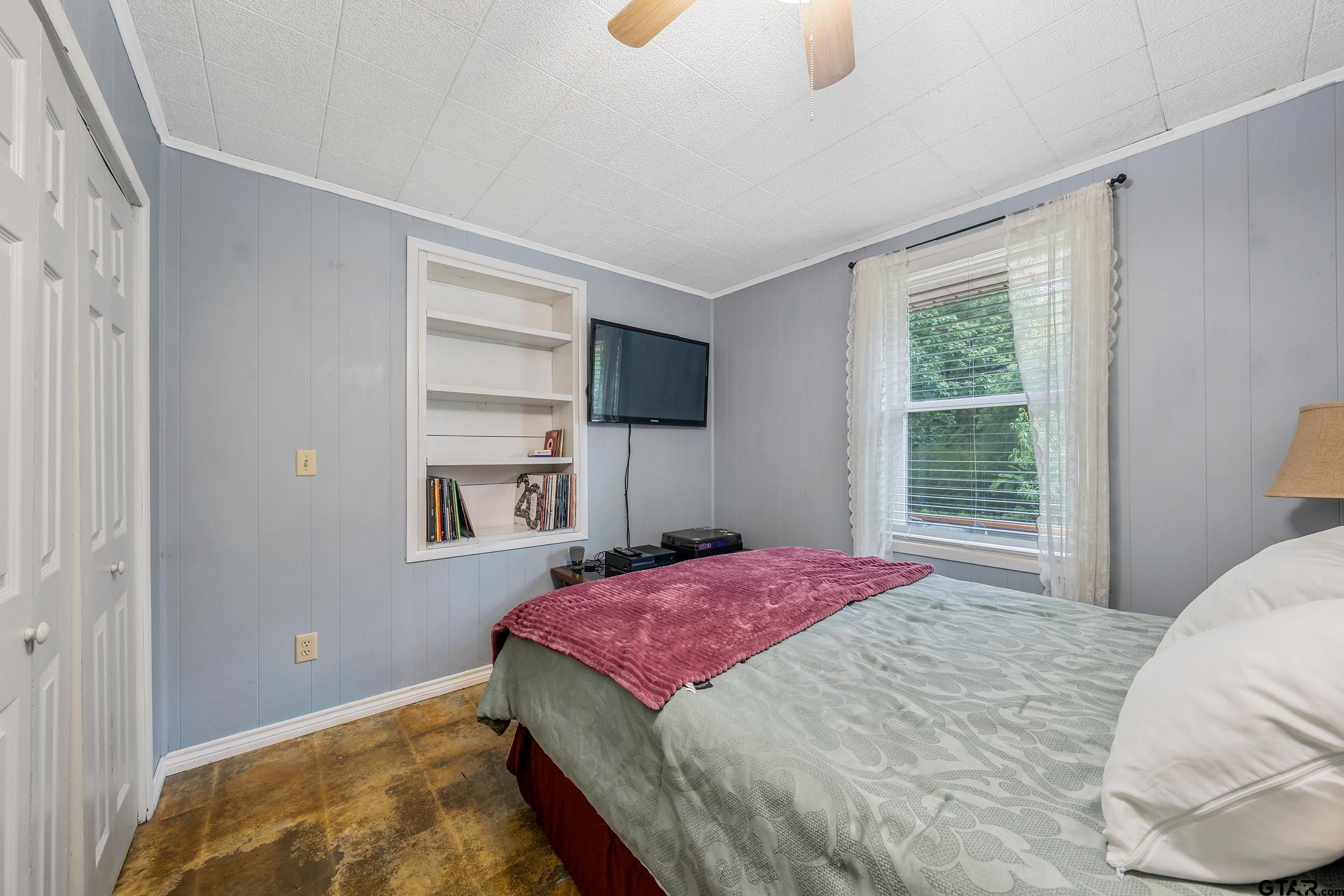 131 Ray St