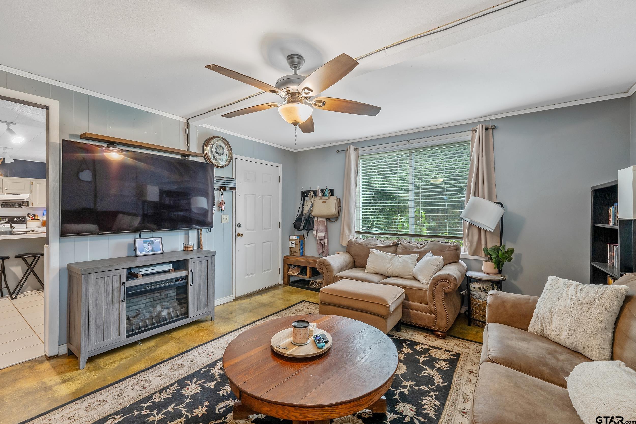 131 Ray St