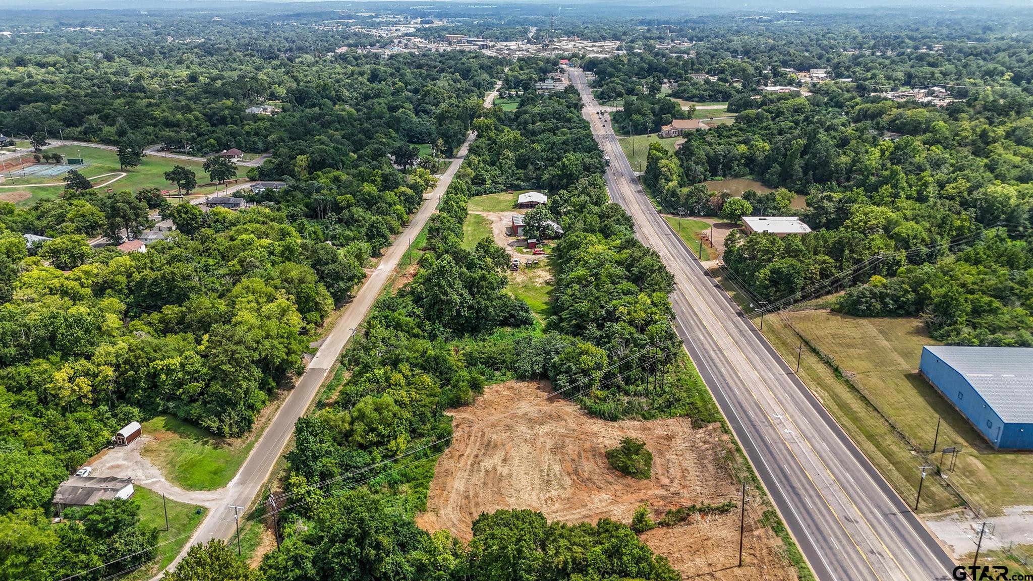 946 US HWY 69