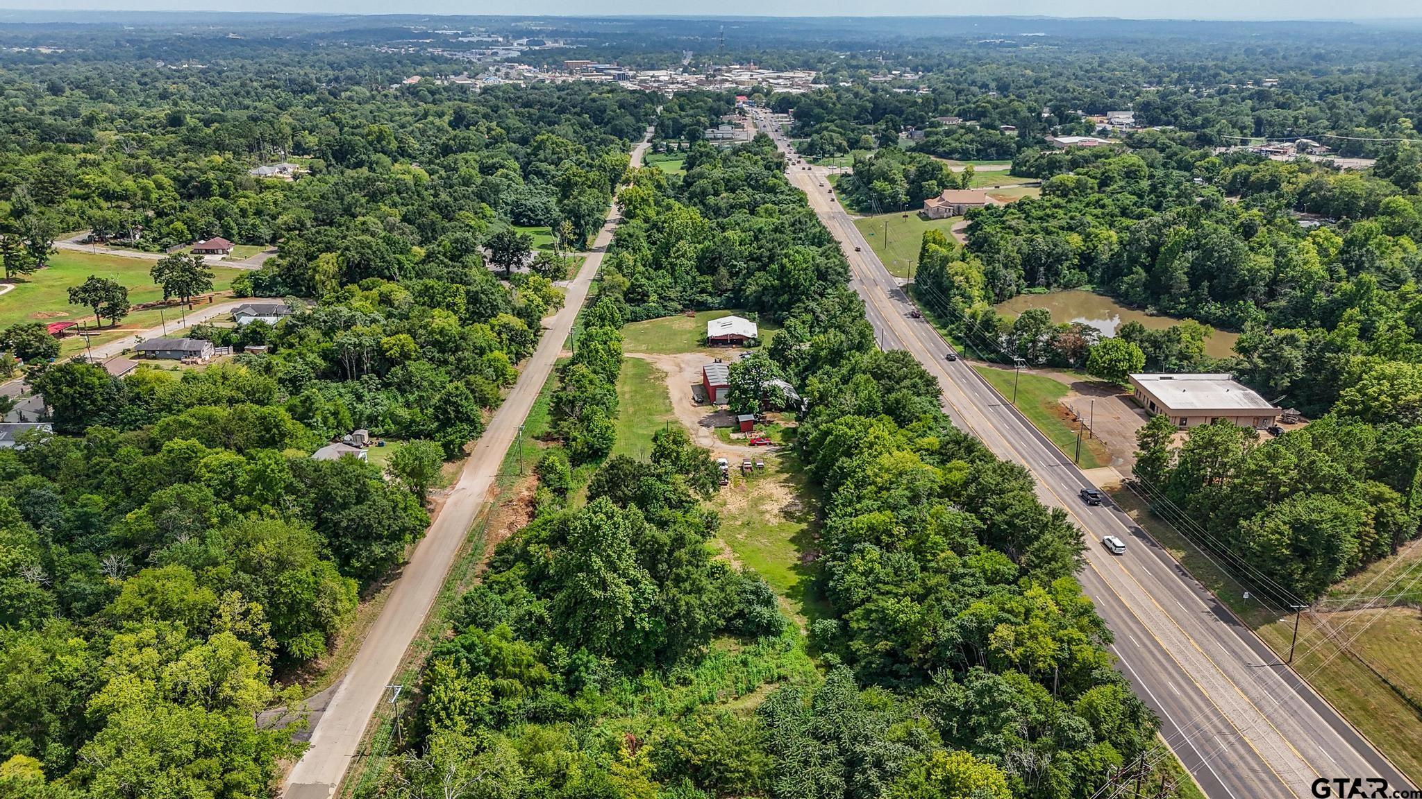 946 US HWY 69