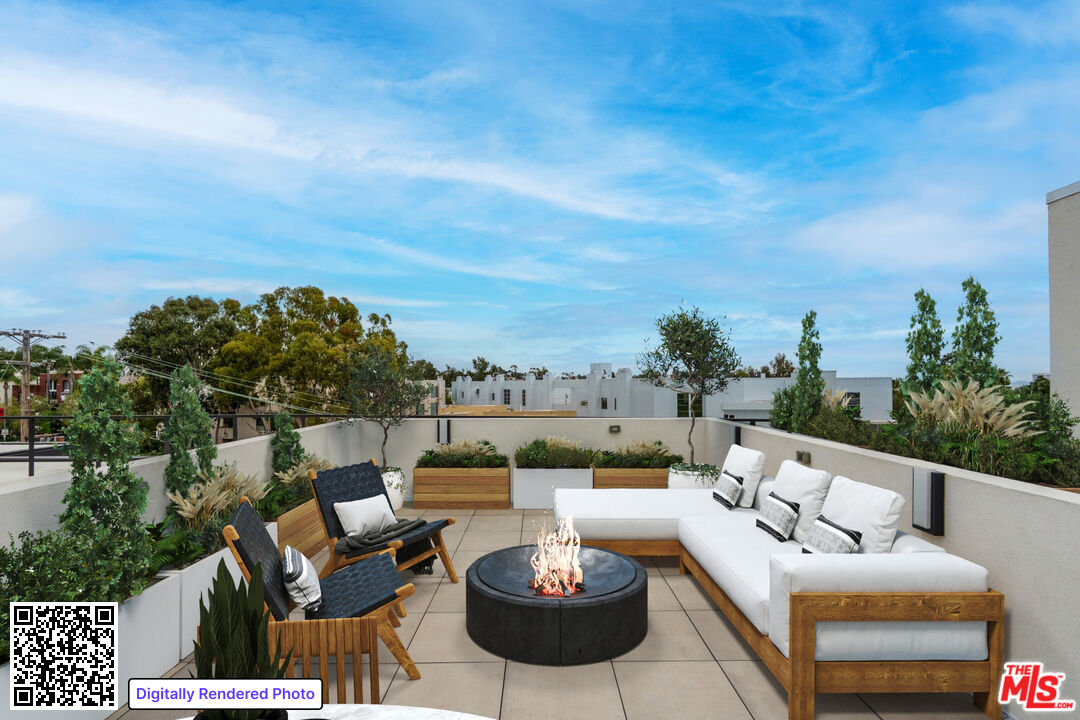 505 Barrington Unit: 402