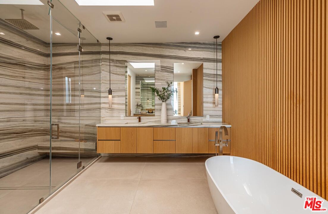 31220 Broad Beach Rd