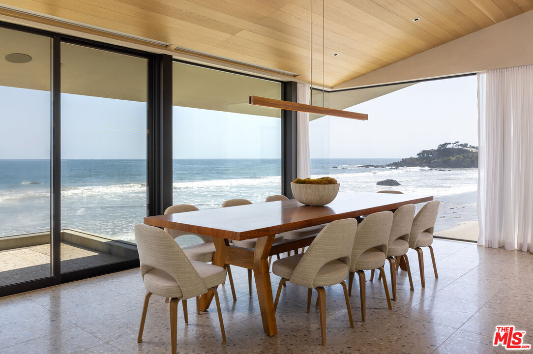 31388 Broad Beach Rd