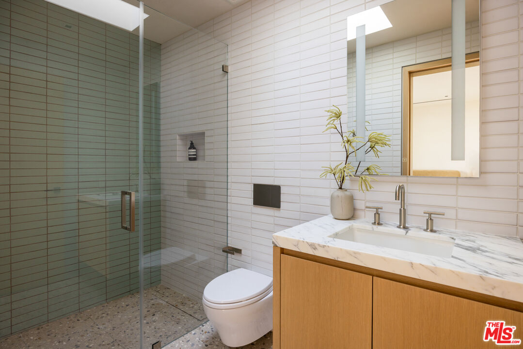 31388 Broad Beach Rd