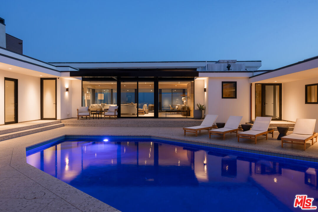 31388 Broad Beach Rd