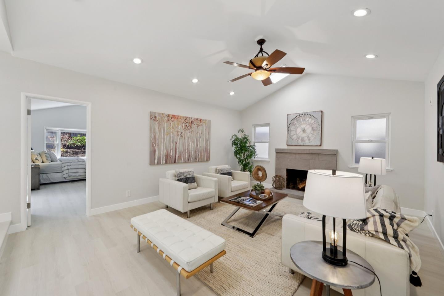 1684 Zinnia Lane