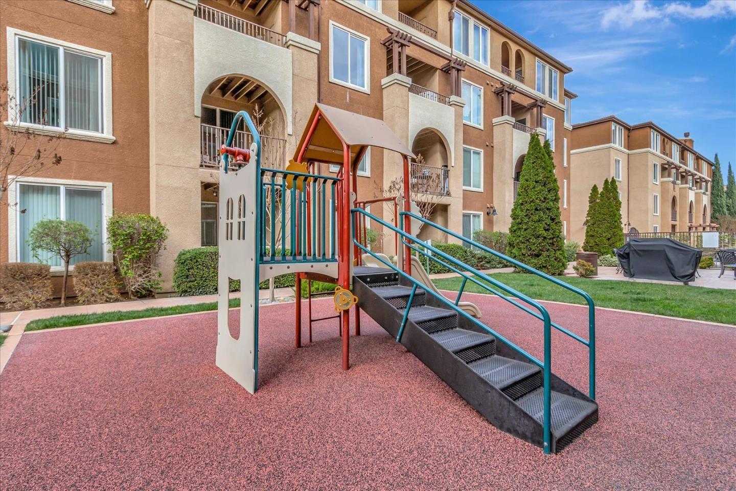 801 South Winchester Boulevard 1118