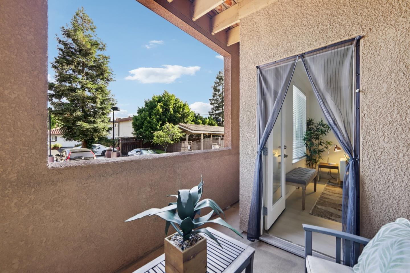 801 South Winchester Boulevard 1118