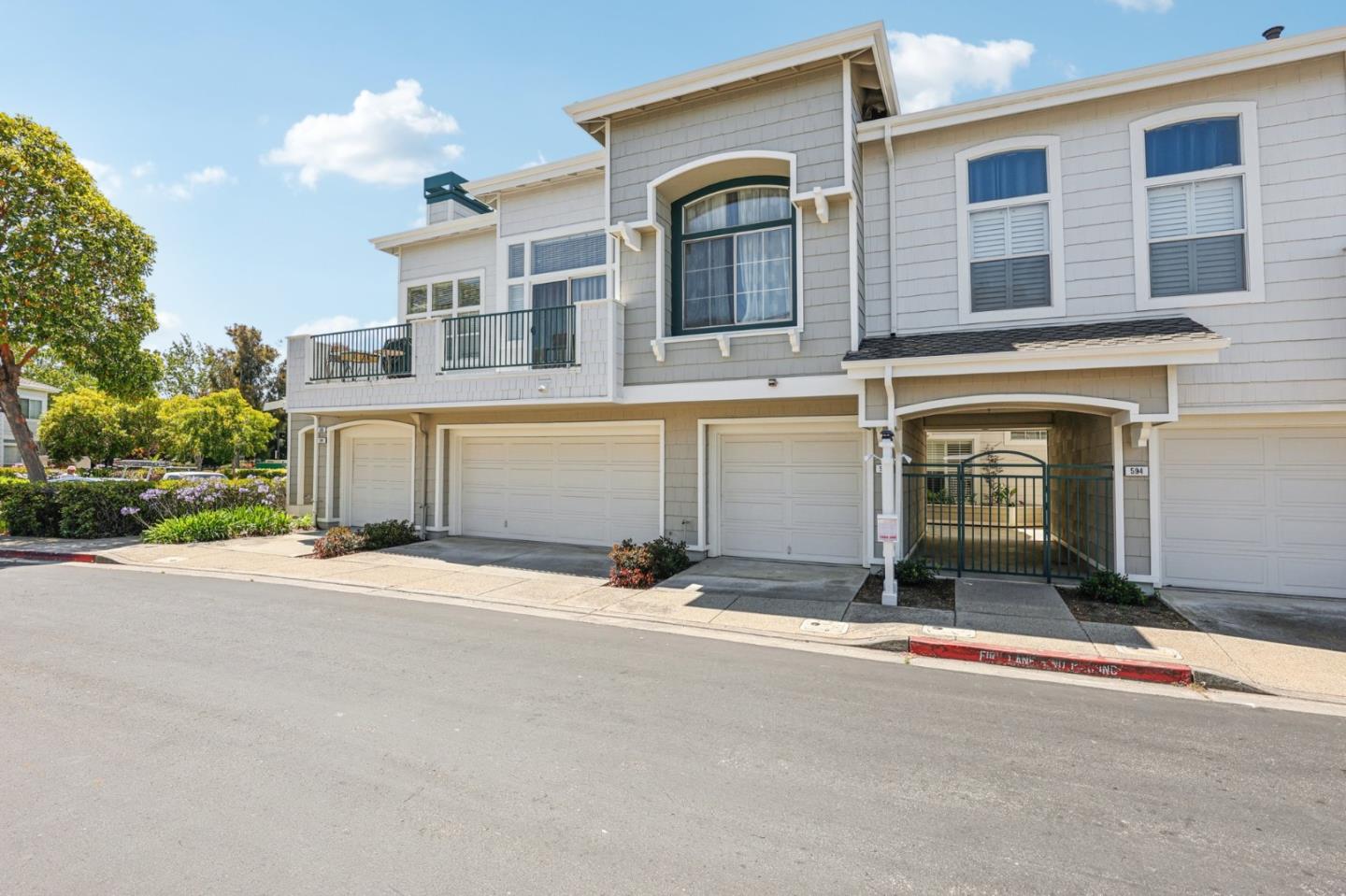 595 Shoal Circle