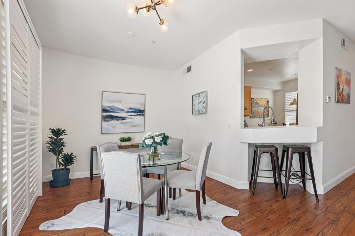 595 Shoal Circle