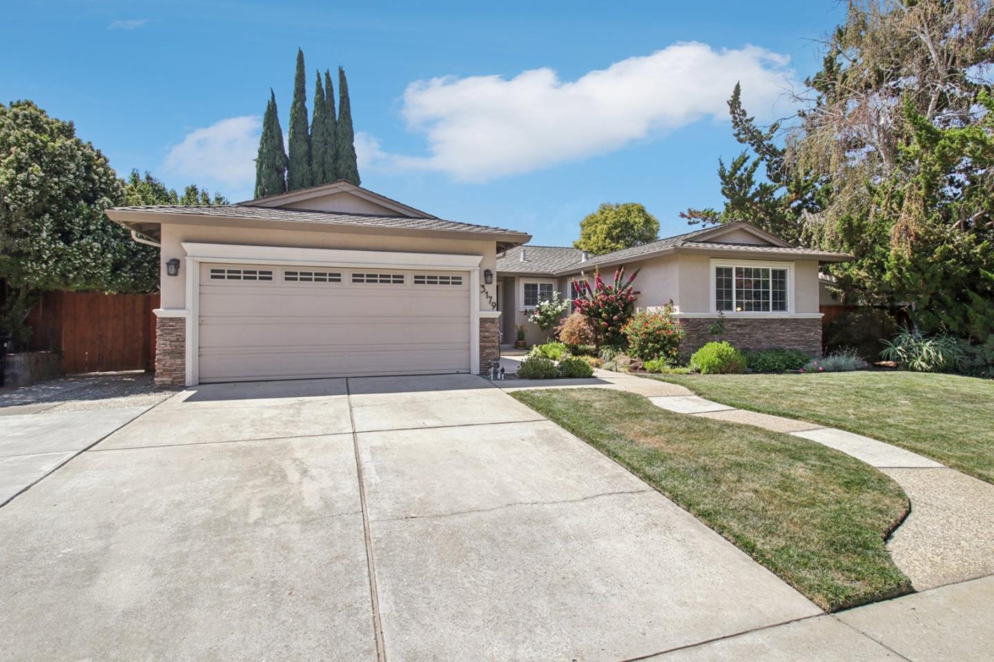3179 Linkfield Way