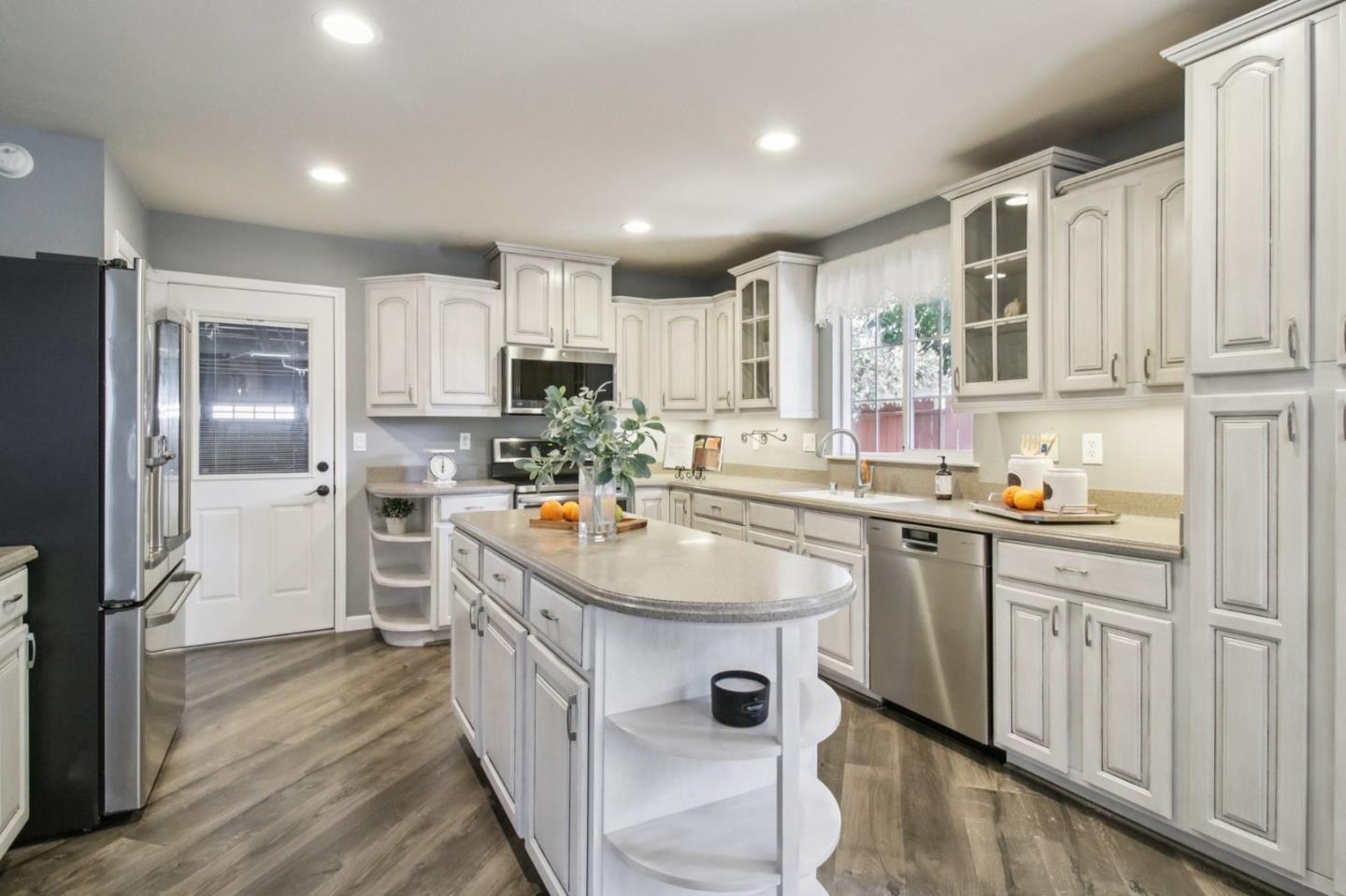 3179 Linkfield Way