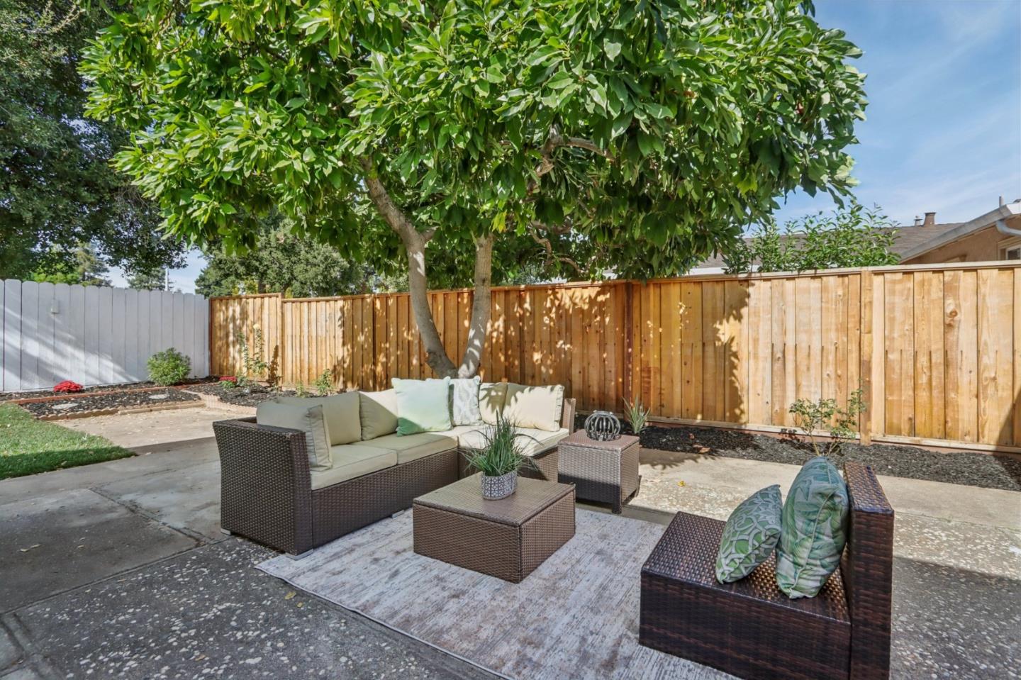 33359 University Drive