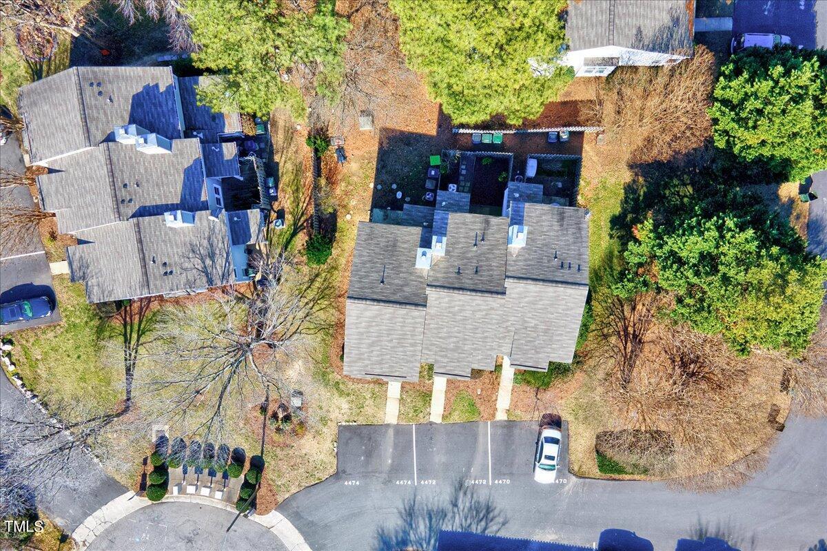 4472 Roller Court
