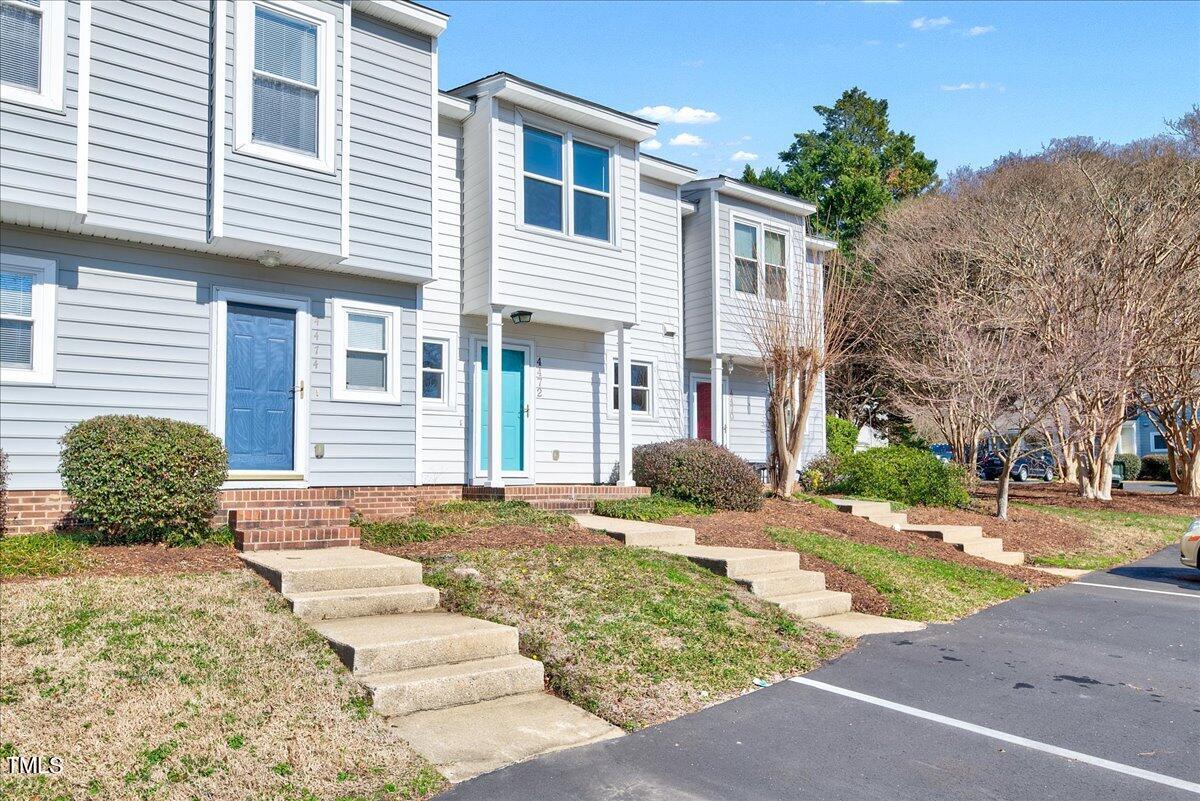 4472 Roller Court
