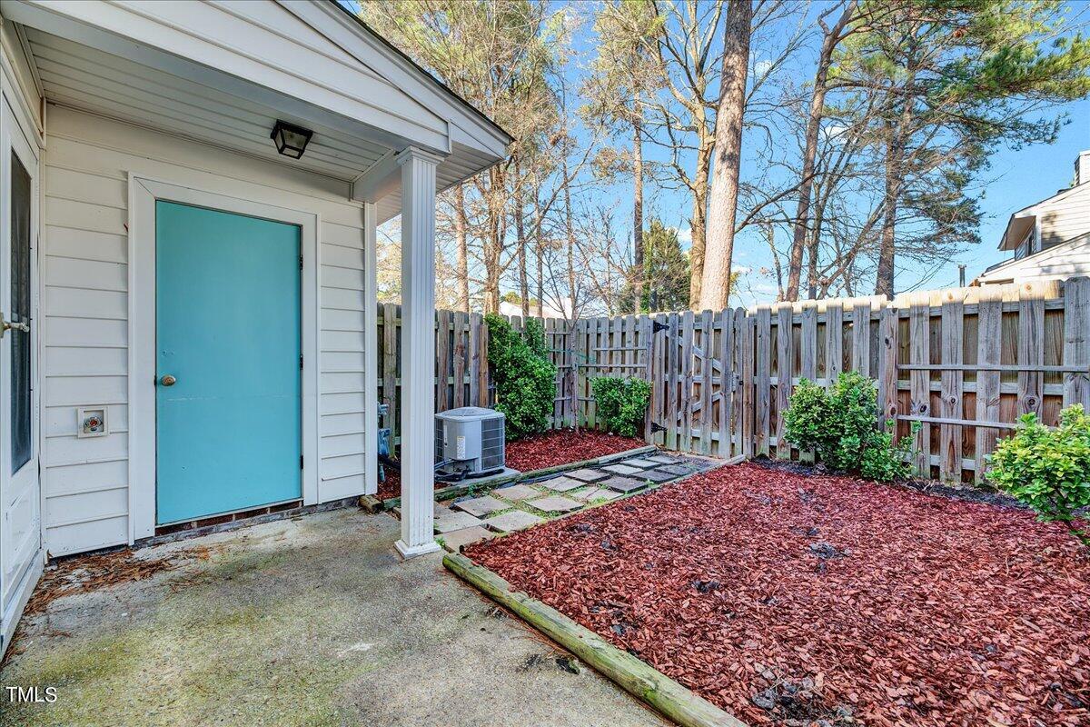4472 Roller Court