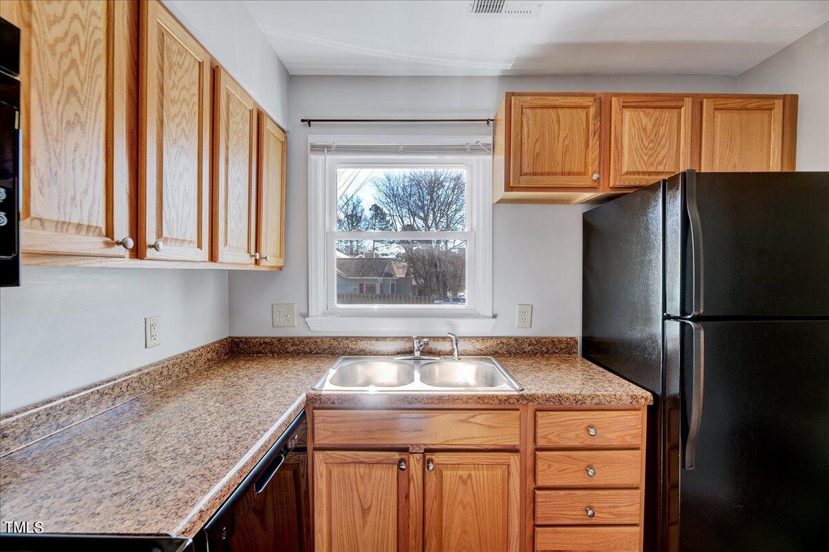 4472 Roller Court