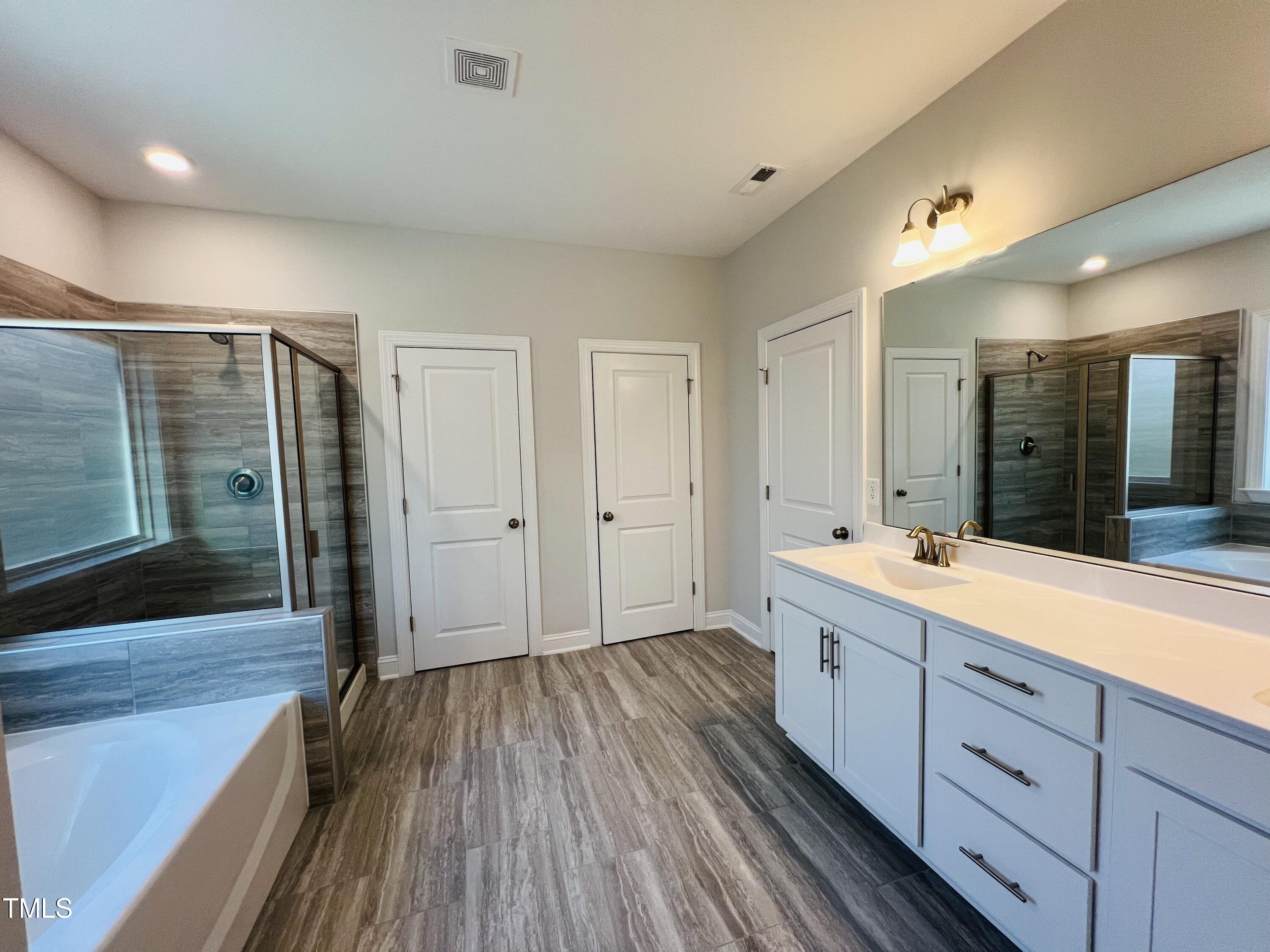 2424 Heathland Farm Drive