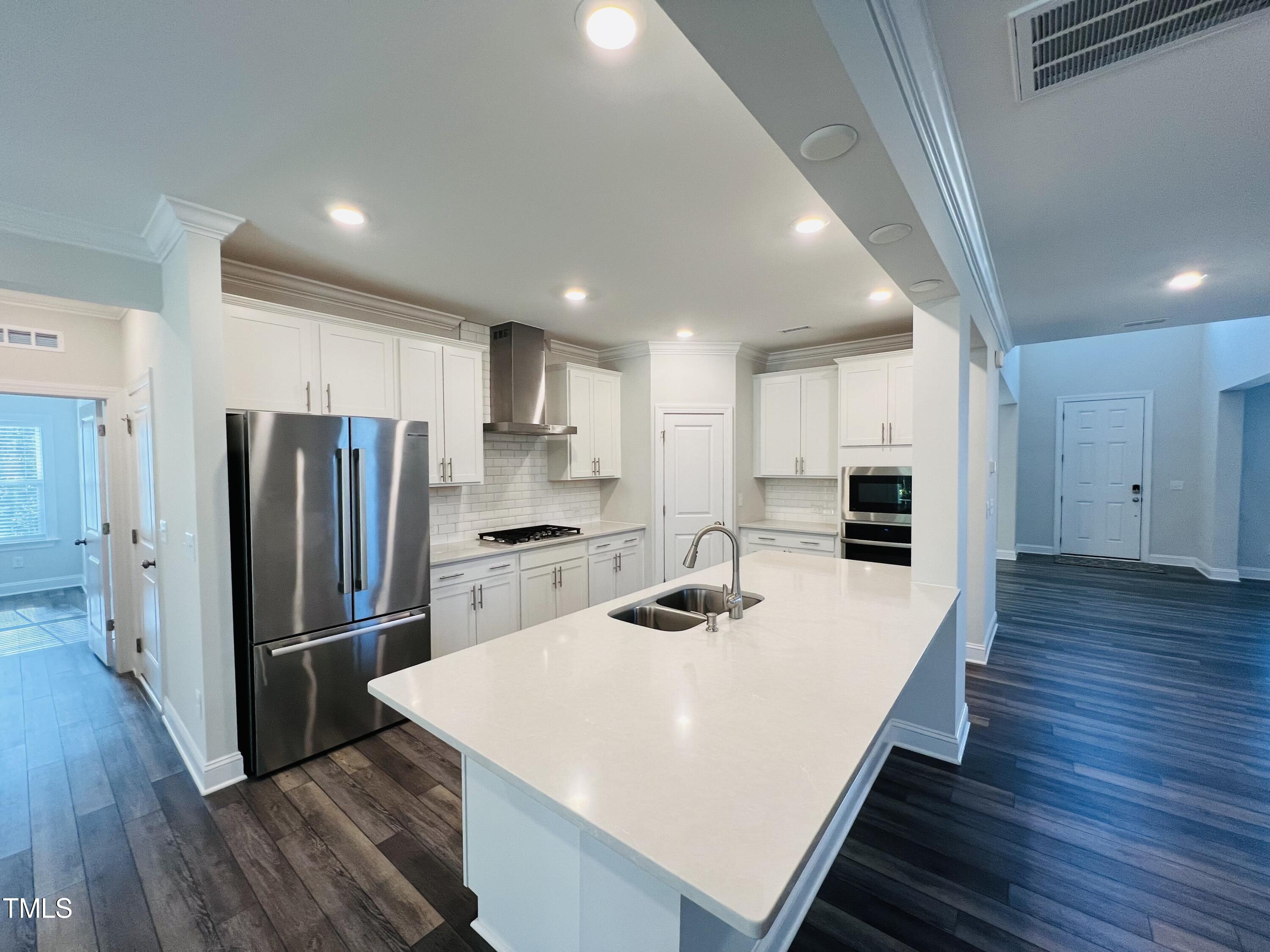 2424 Heathland Farm Drive