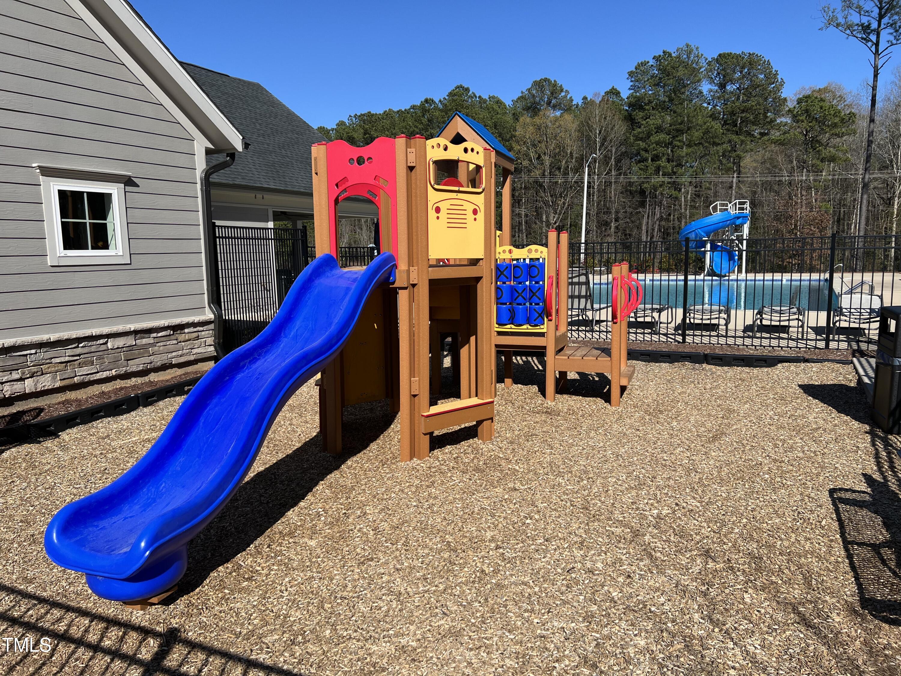 2424 Heathland Farm Drive