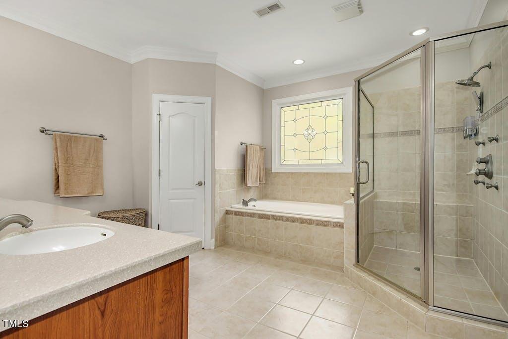333 Flatrock Lane
