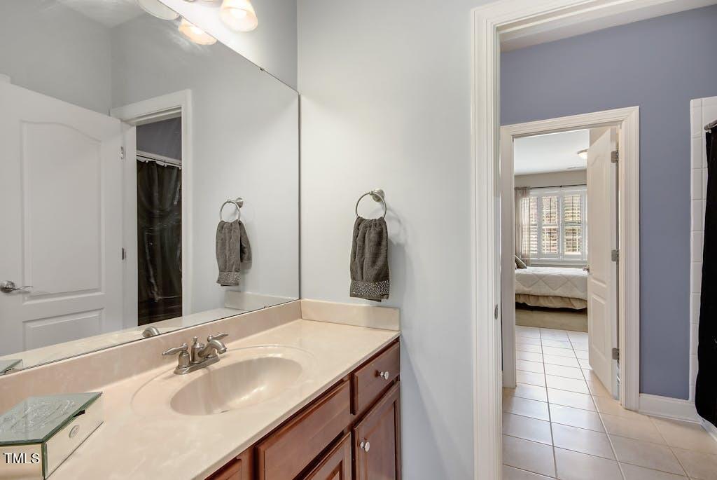 333 Flatrock Lane