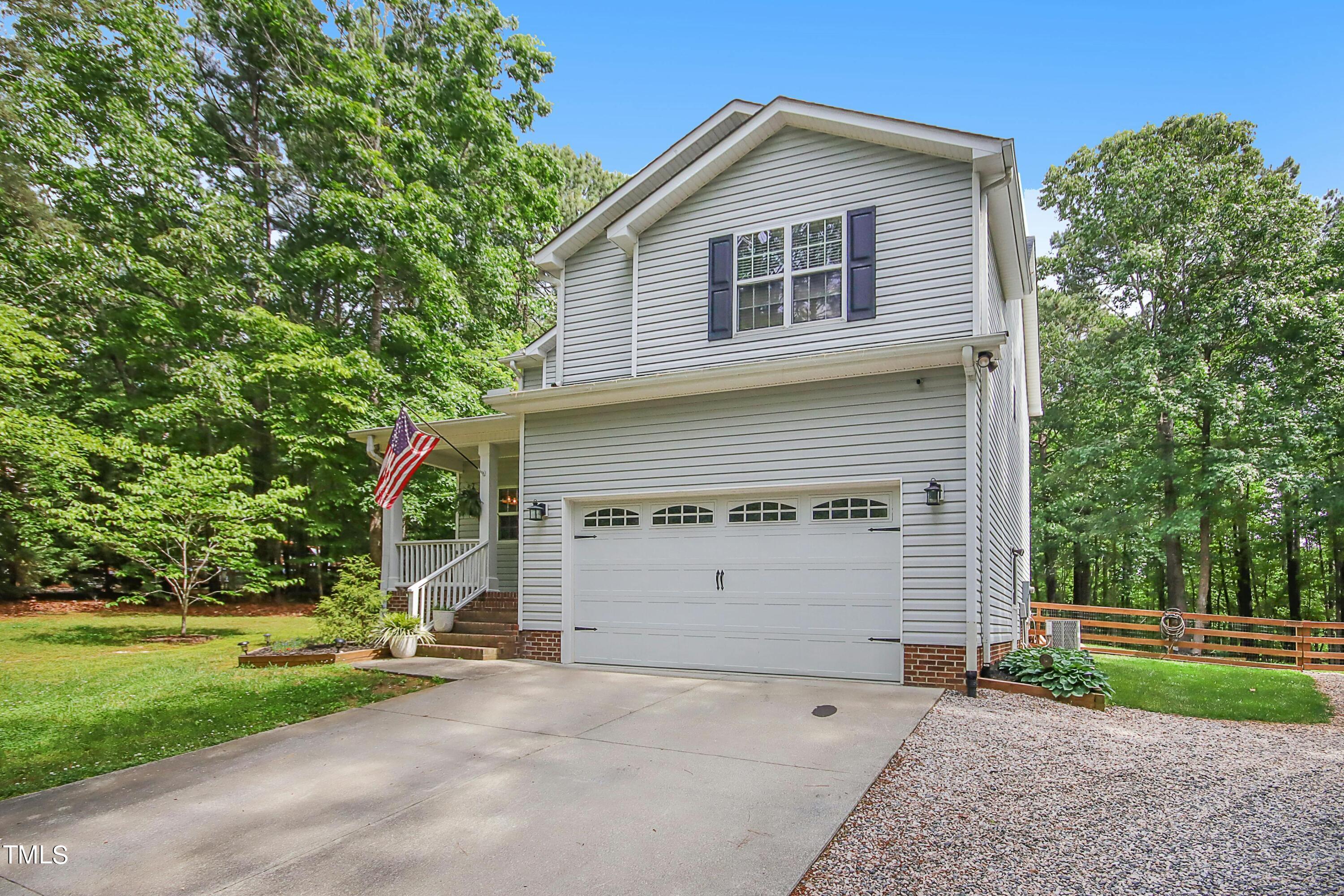 3715 Sapphire Court