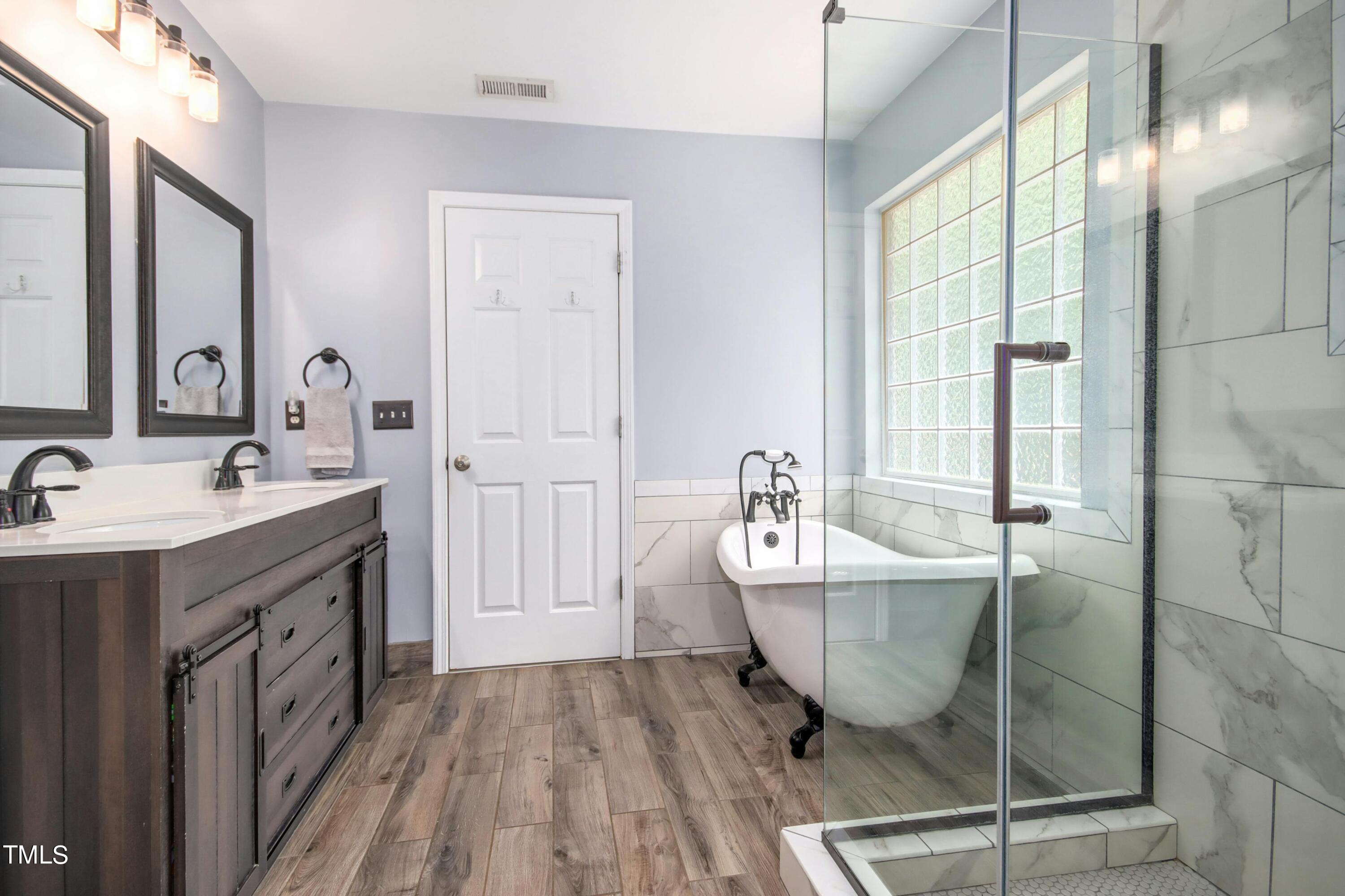 3715 Sapphire Court