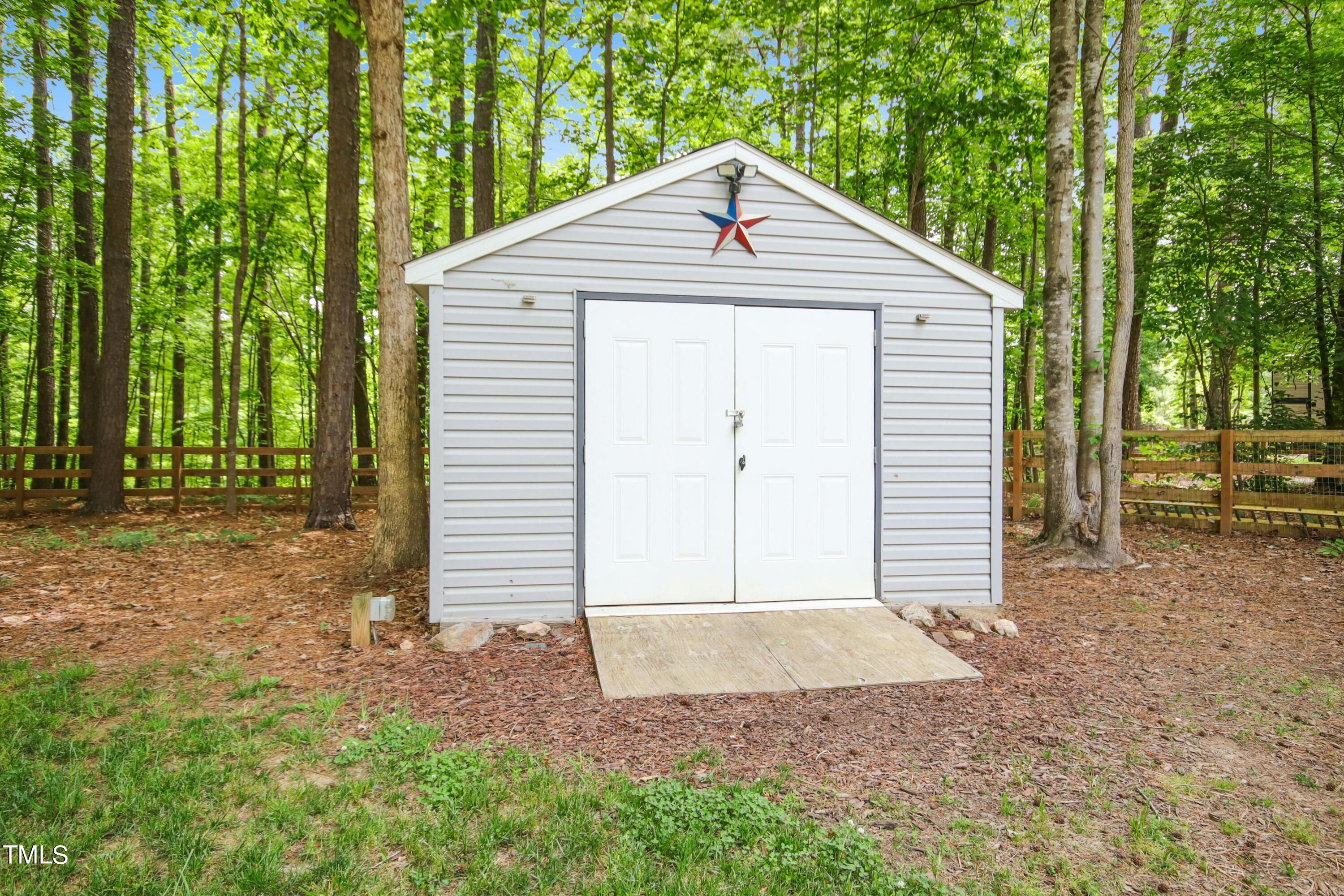 3715 Sapphire Court
