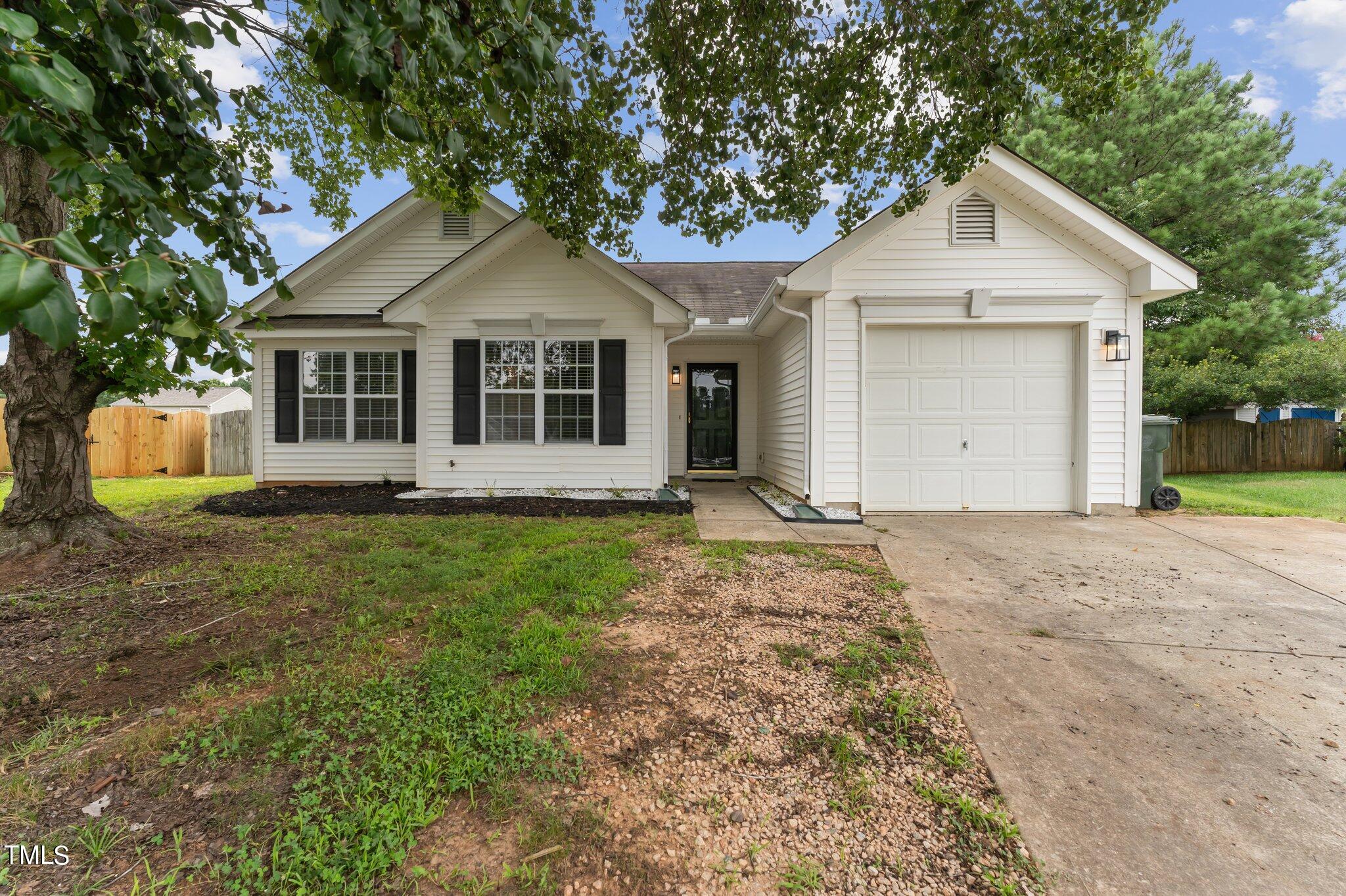 4400 Kentwell Place