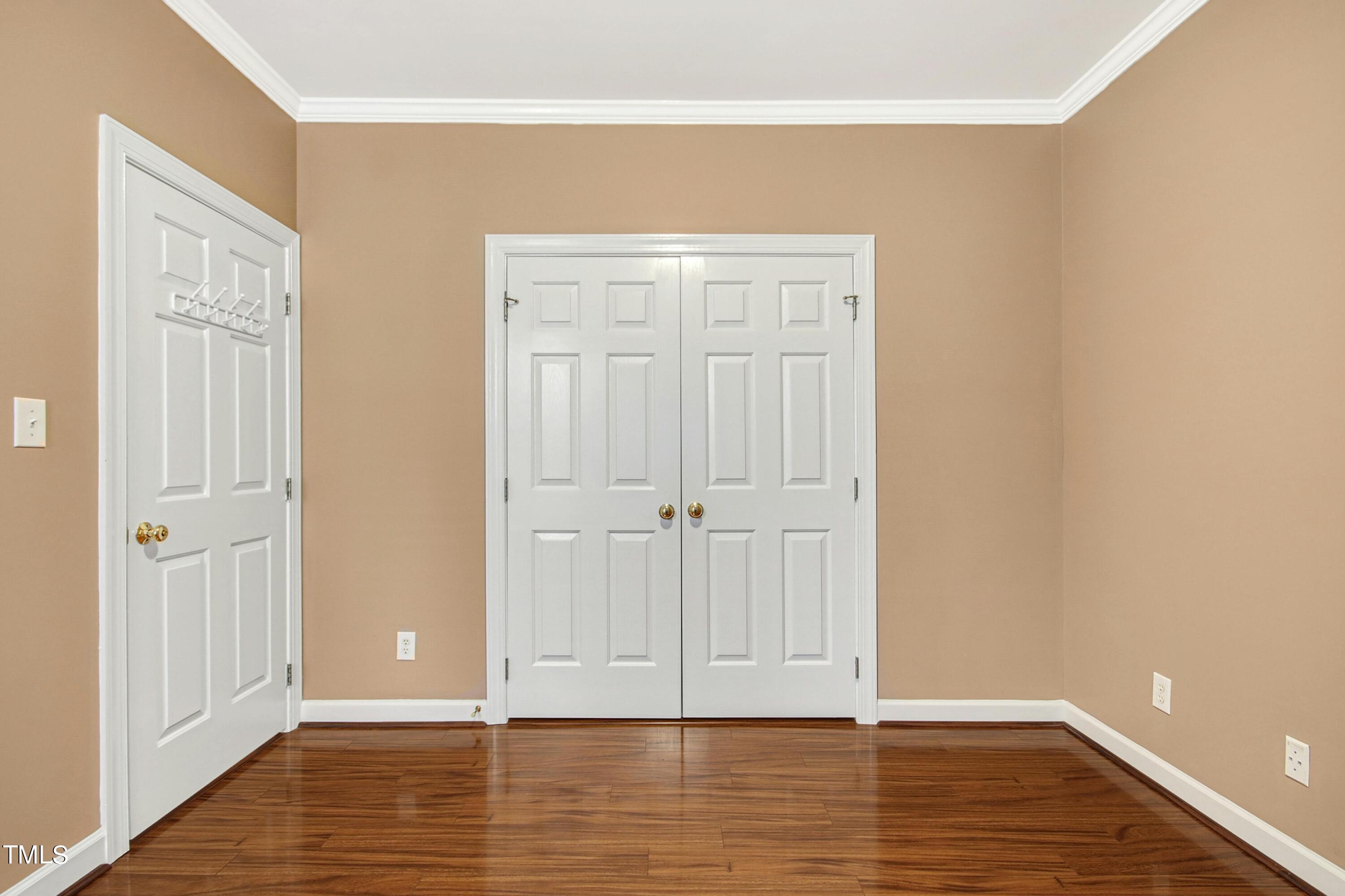 214 Lord Byron Court