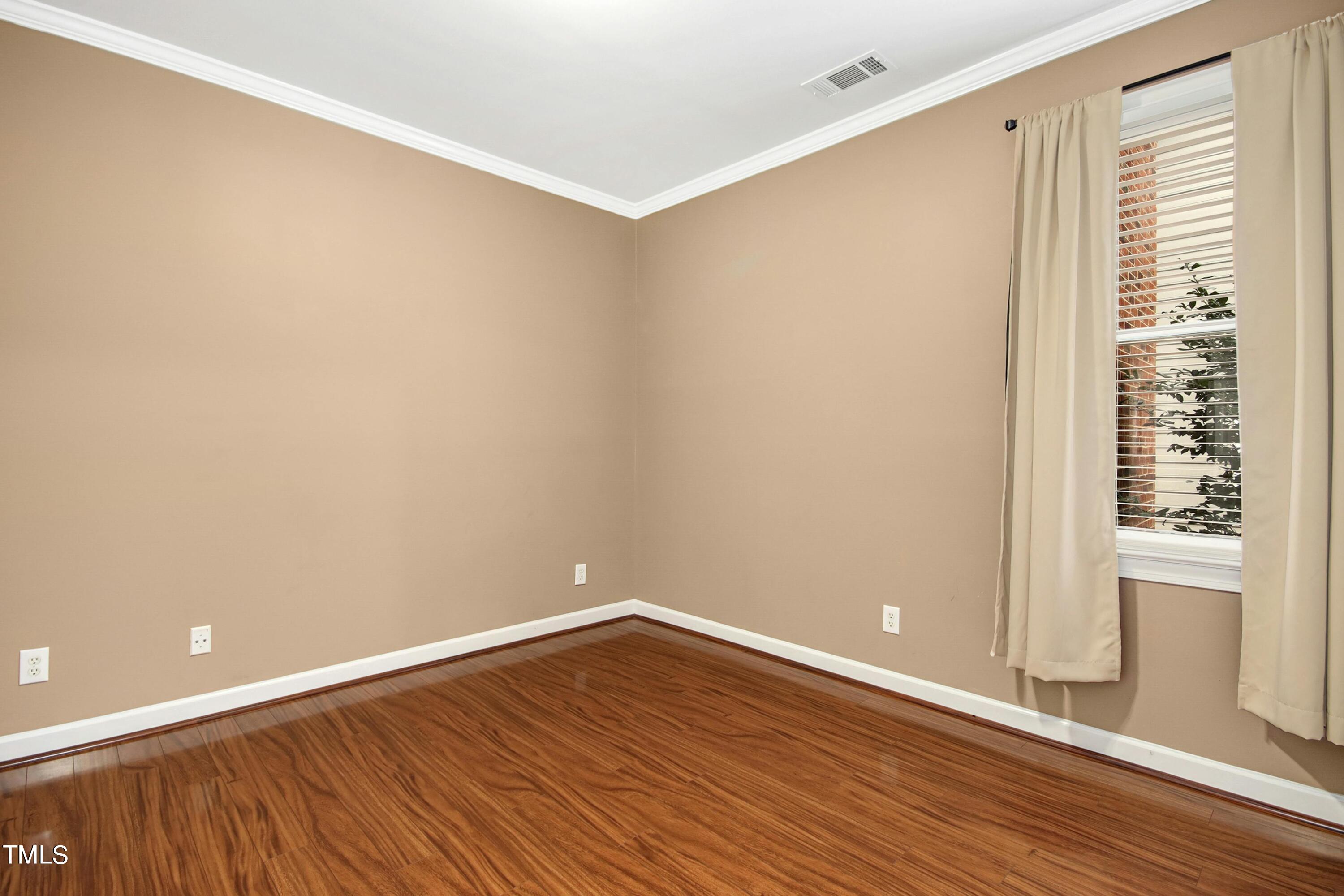 214 Lord Byron Court