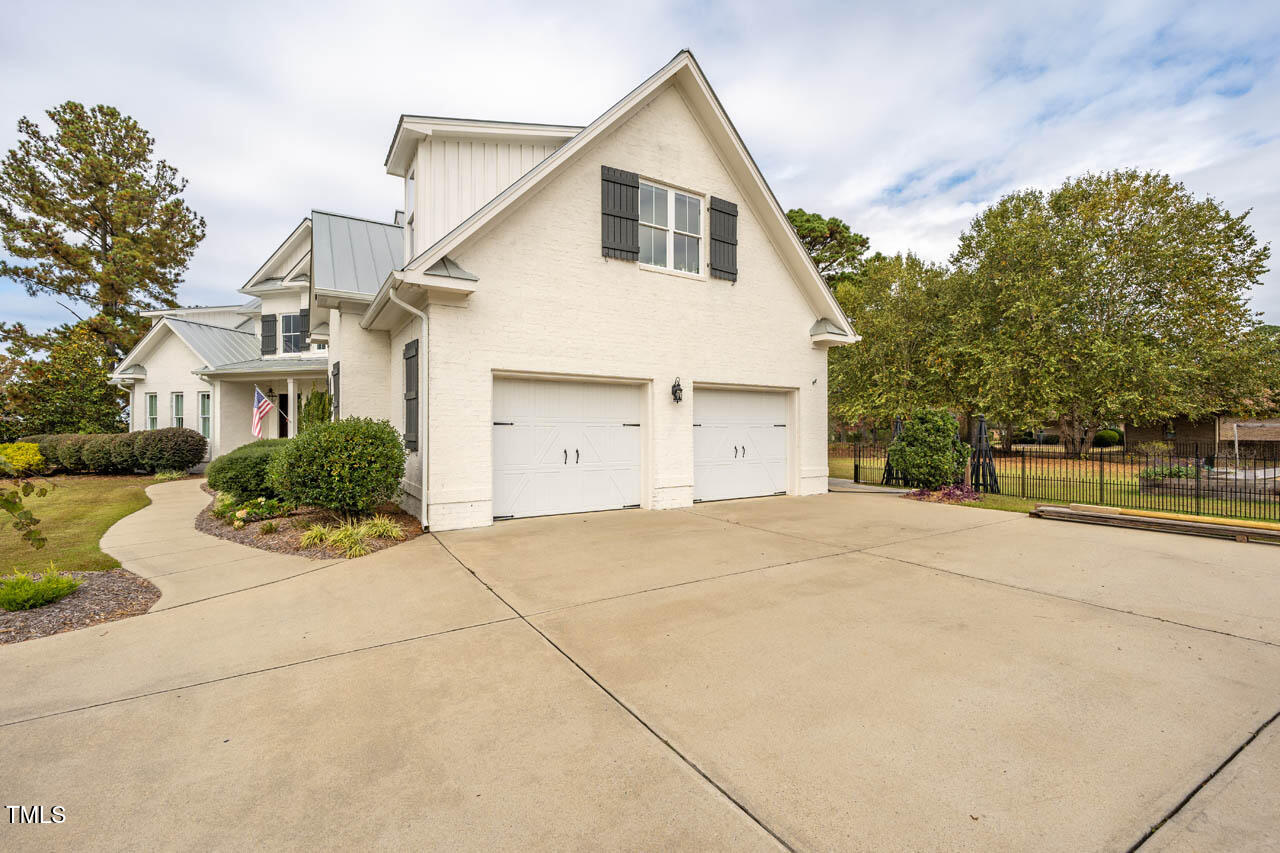 105 Creech Circle