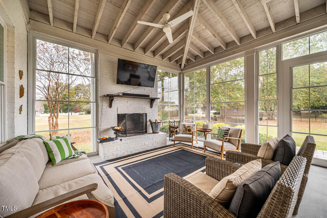 105 Creech Circle